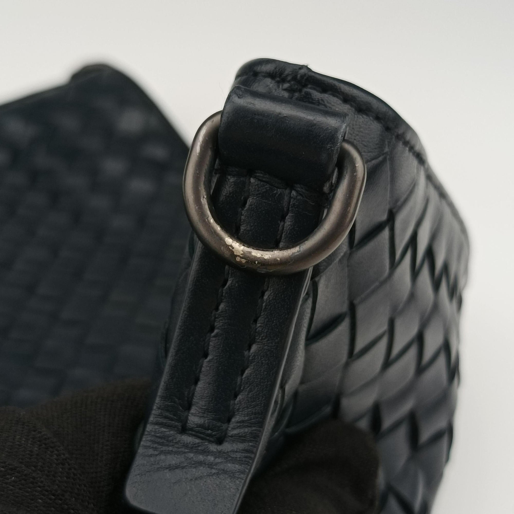Intrecciato Navy lambskin B03645117Tイントレチャート ネイビー ラムスキン B03645117T