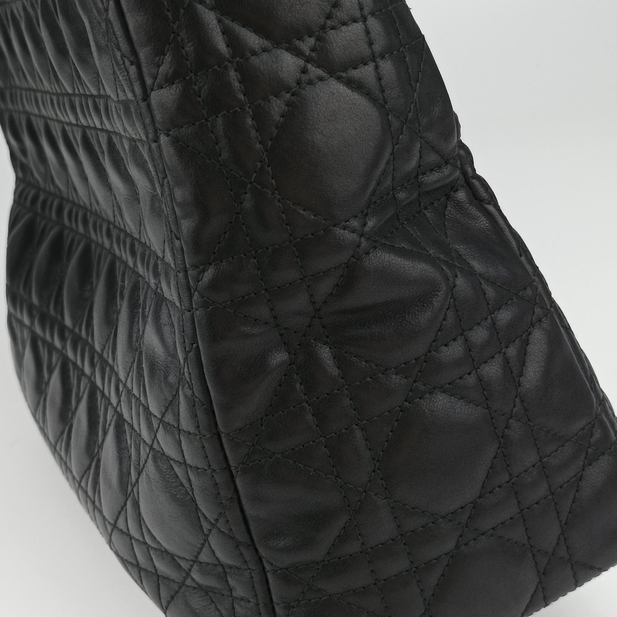 Lady Dior Black lambskin 08-MA-0171レディディオール ブラック ラムスキン 08-MA-0171