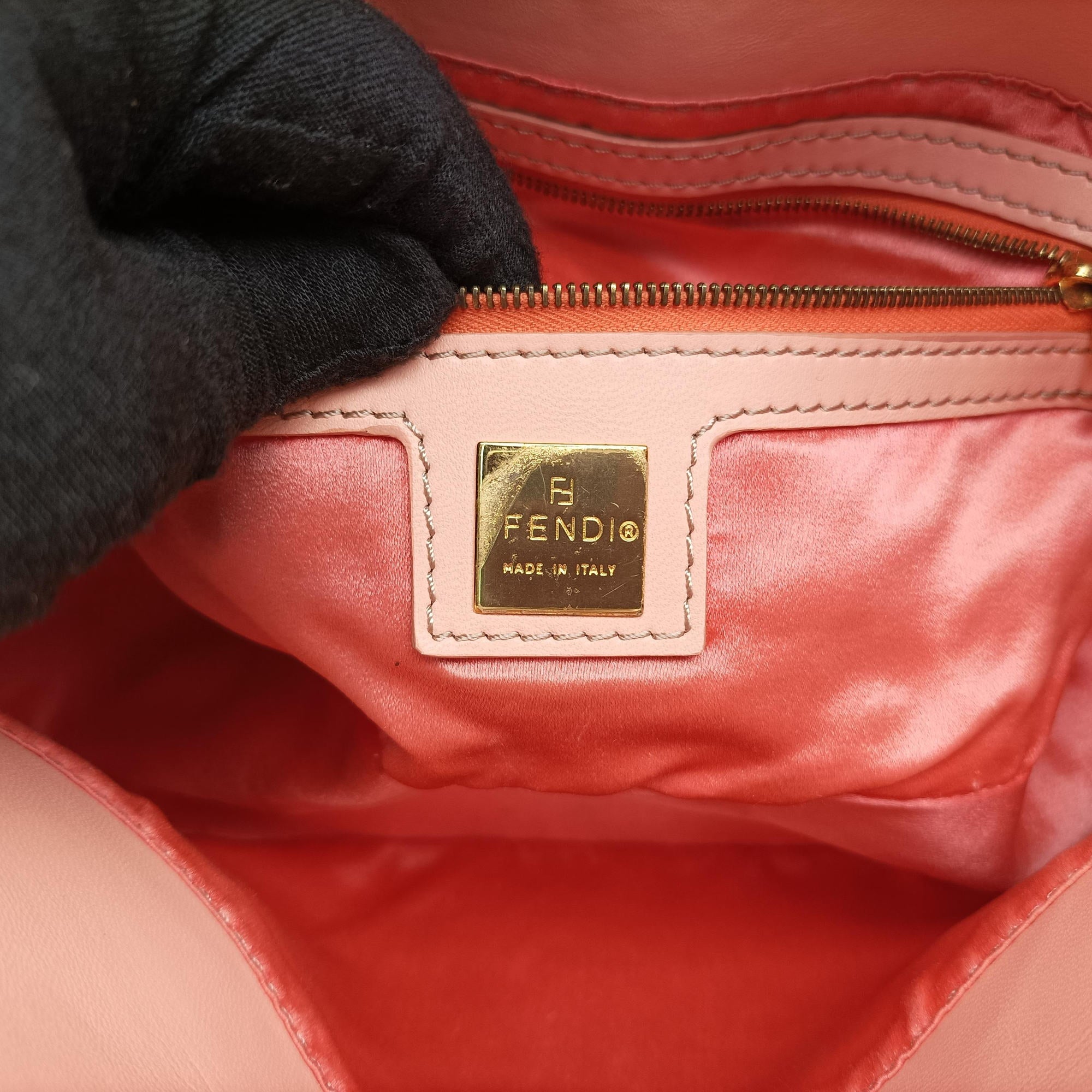 Mamma Baguette Pink Leather 26725 2373 26725 018マンマバケット ピンク レザー 26725 2373 26725 018