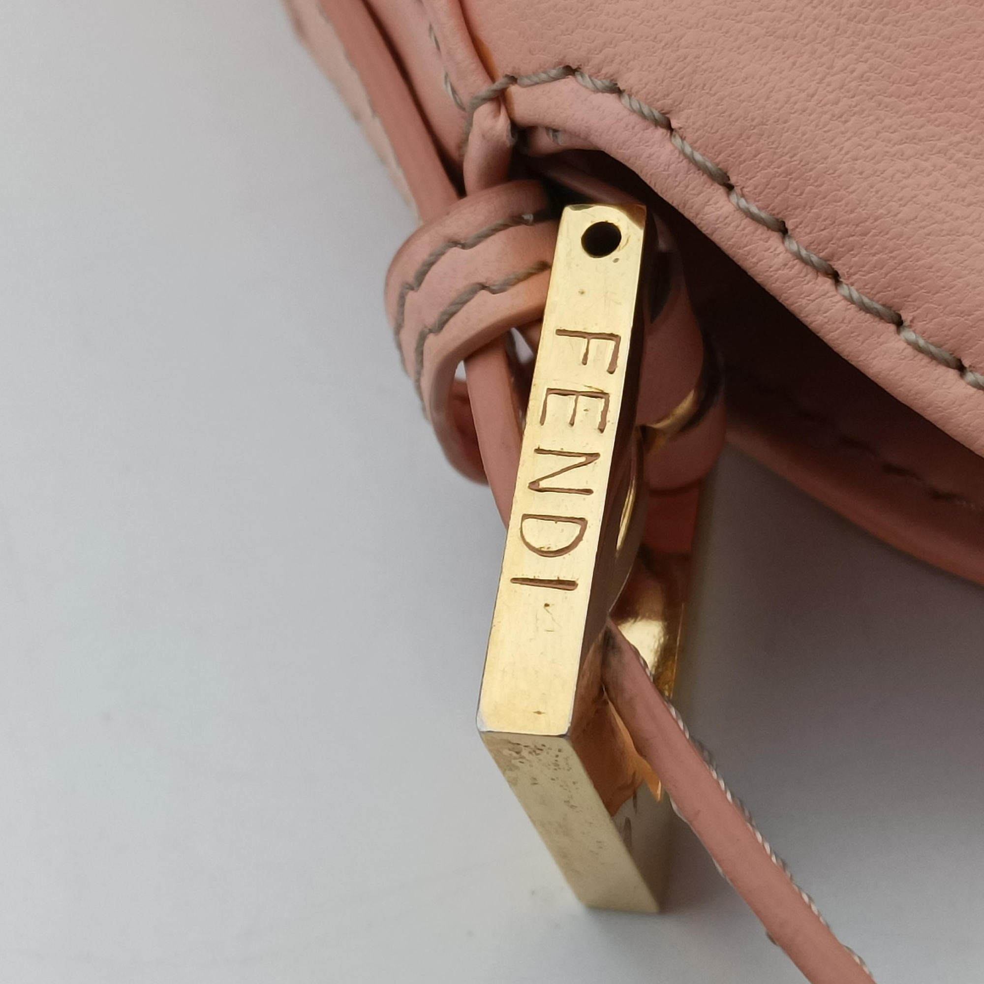 Mamma Baguette Pink Leather 26725 2373 26725 018マンマバケット ピンク レザー 26725 2373 26725 018