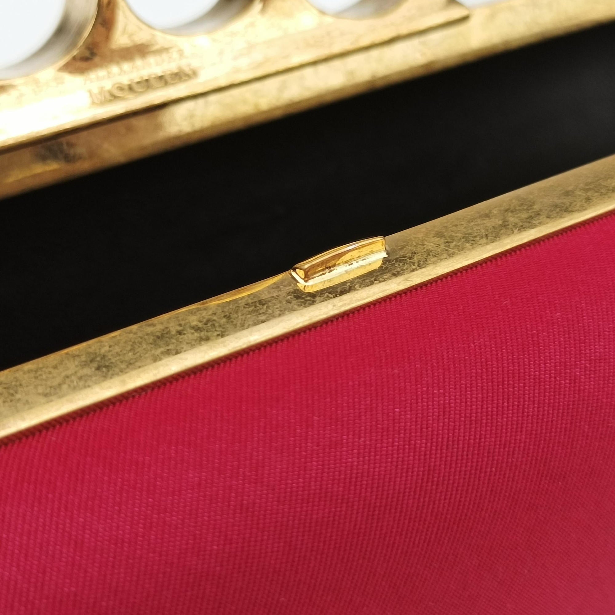 Four Ring Red Fabric 229282 000926フォーリング レッド ファブリック 229282 000926