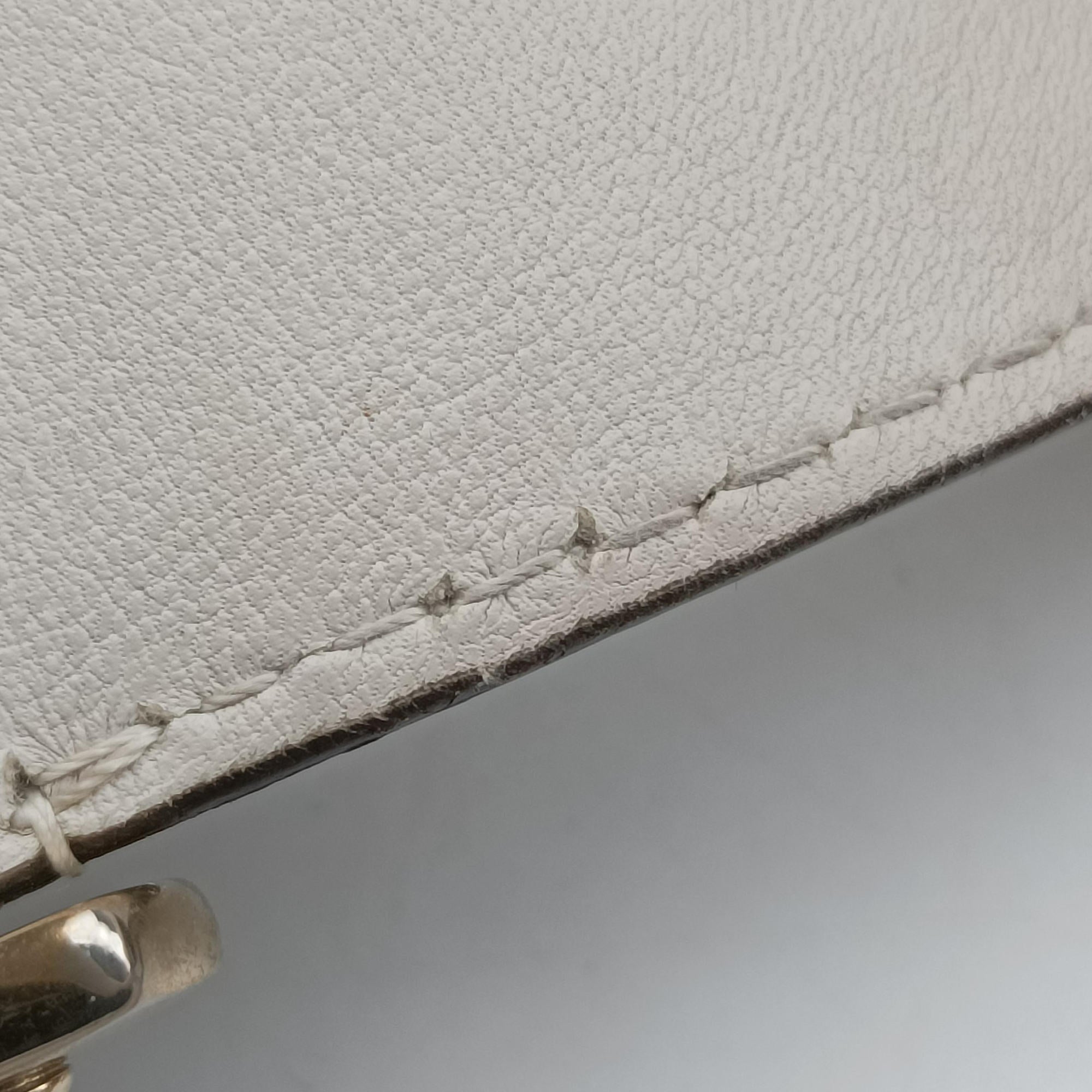 Stirrup White Leather 277514 C016515931スターラップ ホワイト レザー 277514 C016515931