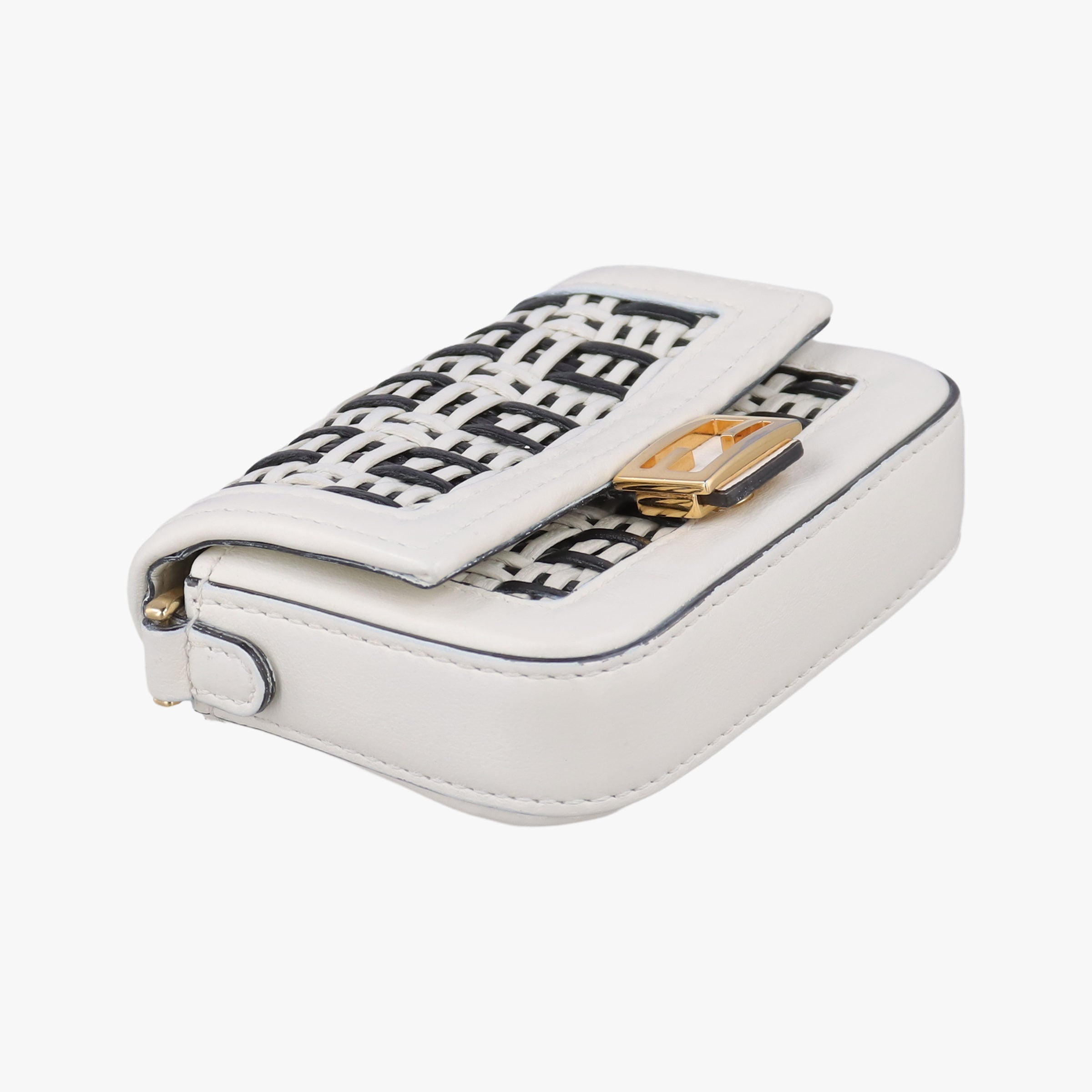 Nano Baguette Charm Black/White Leather 7AR844 7AR844-AFC0-218-0189ナノ バゲット チャーム ブラック/ホワイト レザー 7AR844 7AR844-AFC0-218-0189