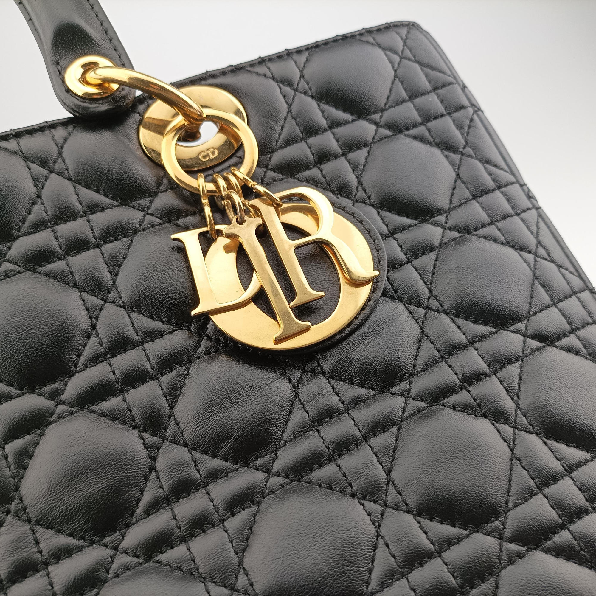 Lady Dior Black lambskin 05-MA-0059レディディオール ブラック ラムスキン 05-MA-0059
