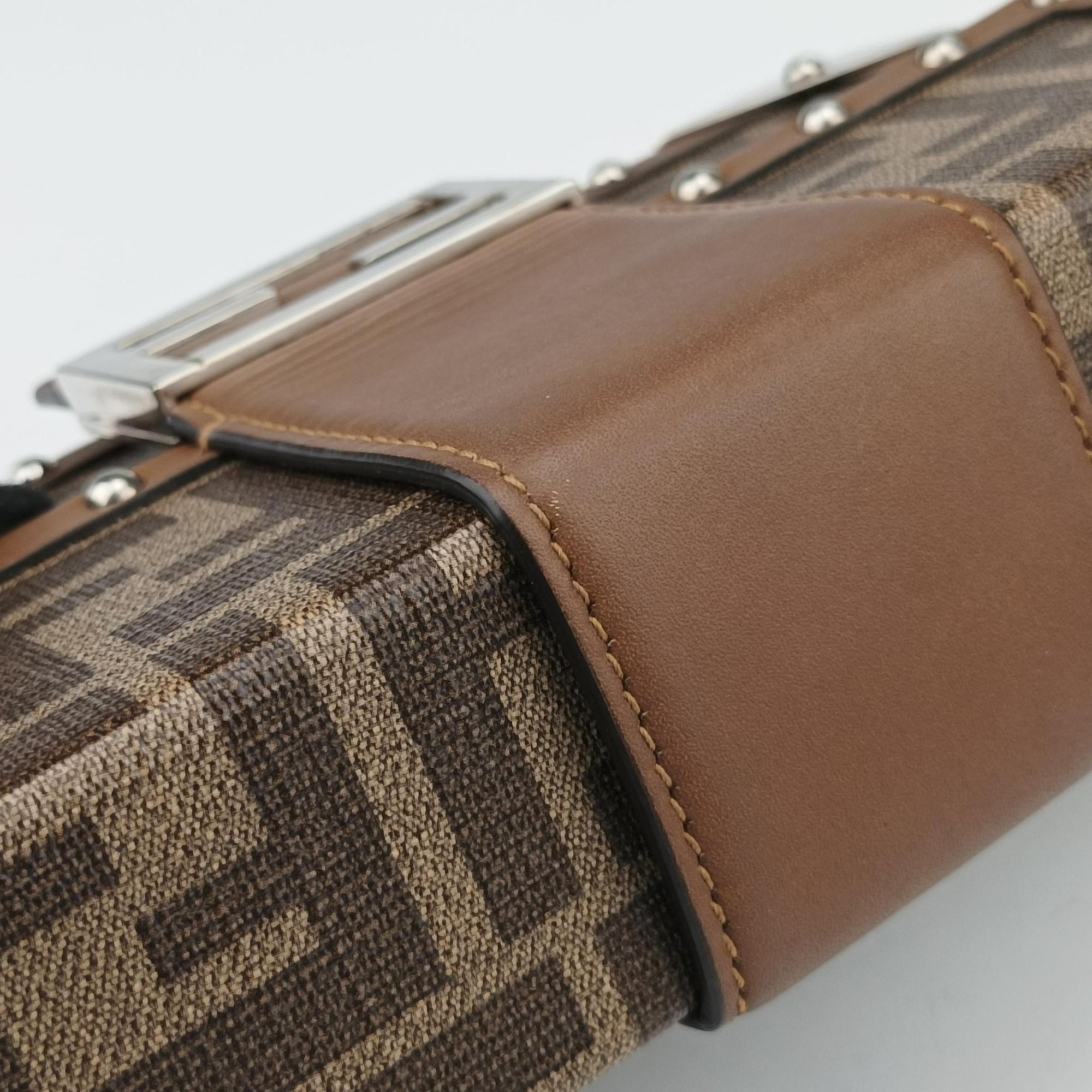 Zucca Trunk Brown PVC coated canvas×Leather 7VA507 7VA507-A8V3 209-0179ズッカ トランク ブラウン PVCコーティングキャンバス×レザー 7VA507 7VA507-A8V3 209-0179