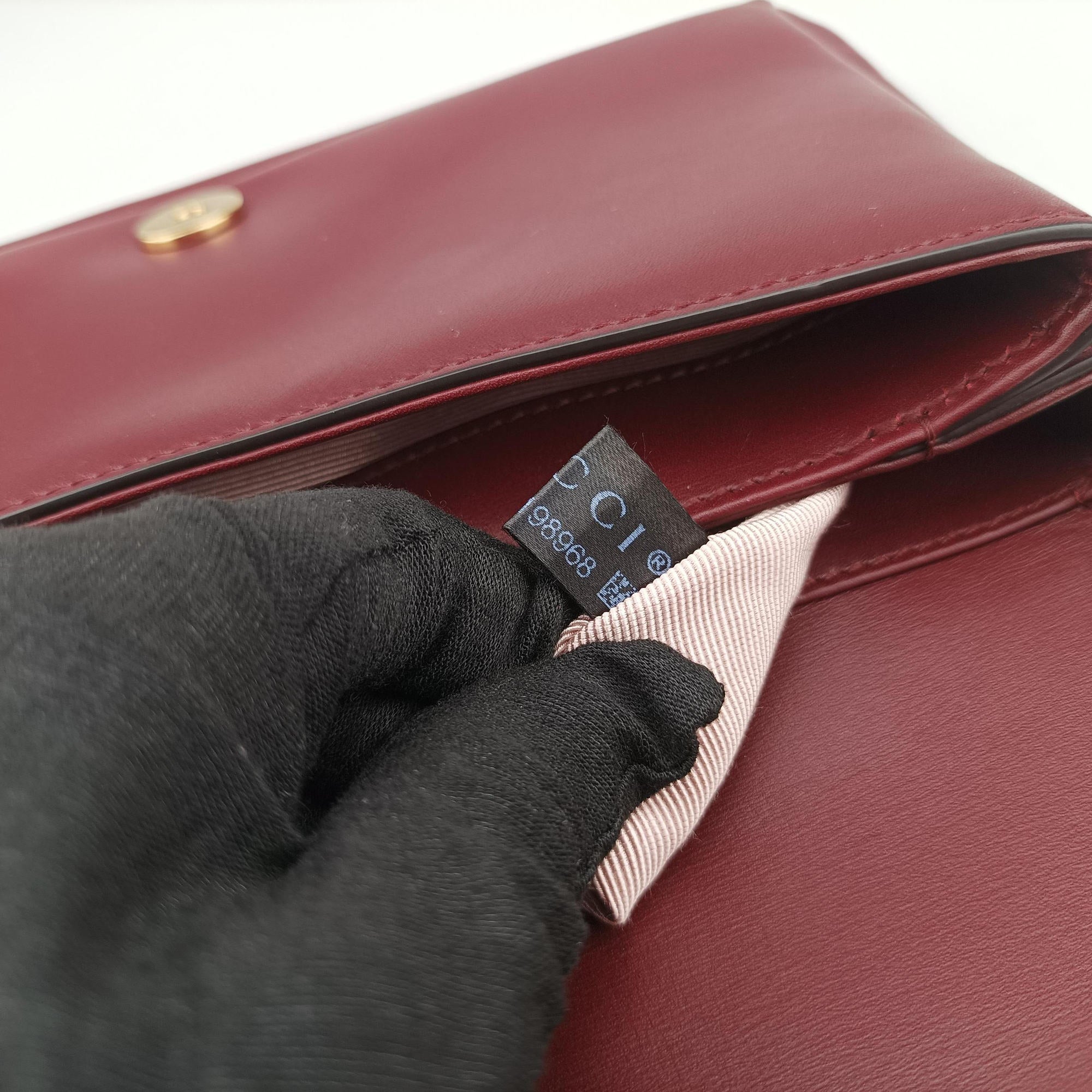 Arli Burgundy Leather 550129 D028198968アリー ワインレッド レザー 550129 D028198968