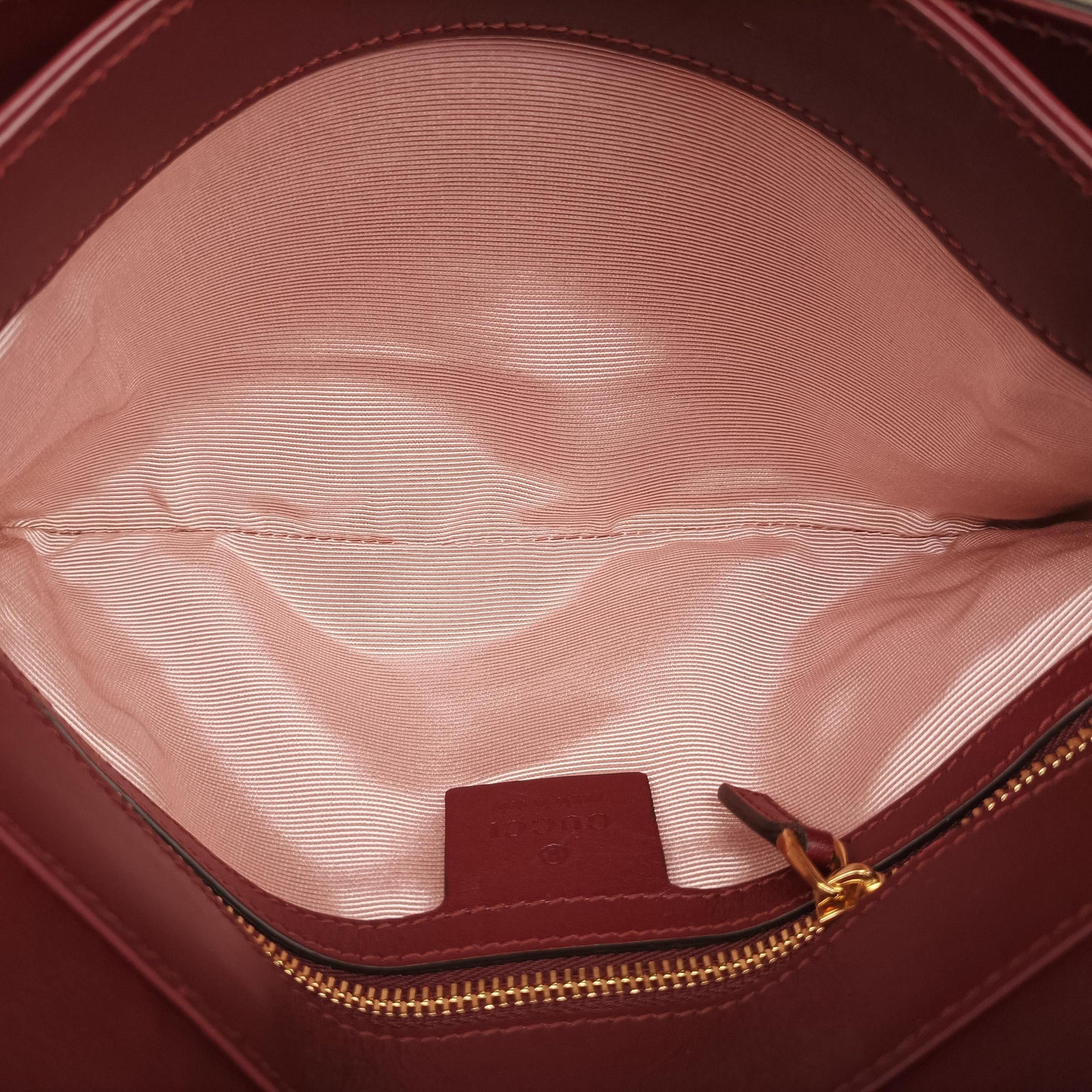 Arli Burgundy Leather 550129 D028198968アリー ワインレッド レザー 550129 D028198968