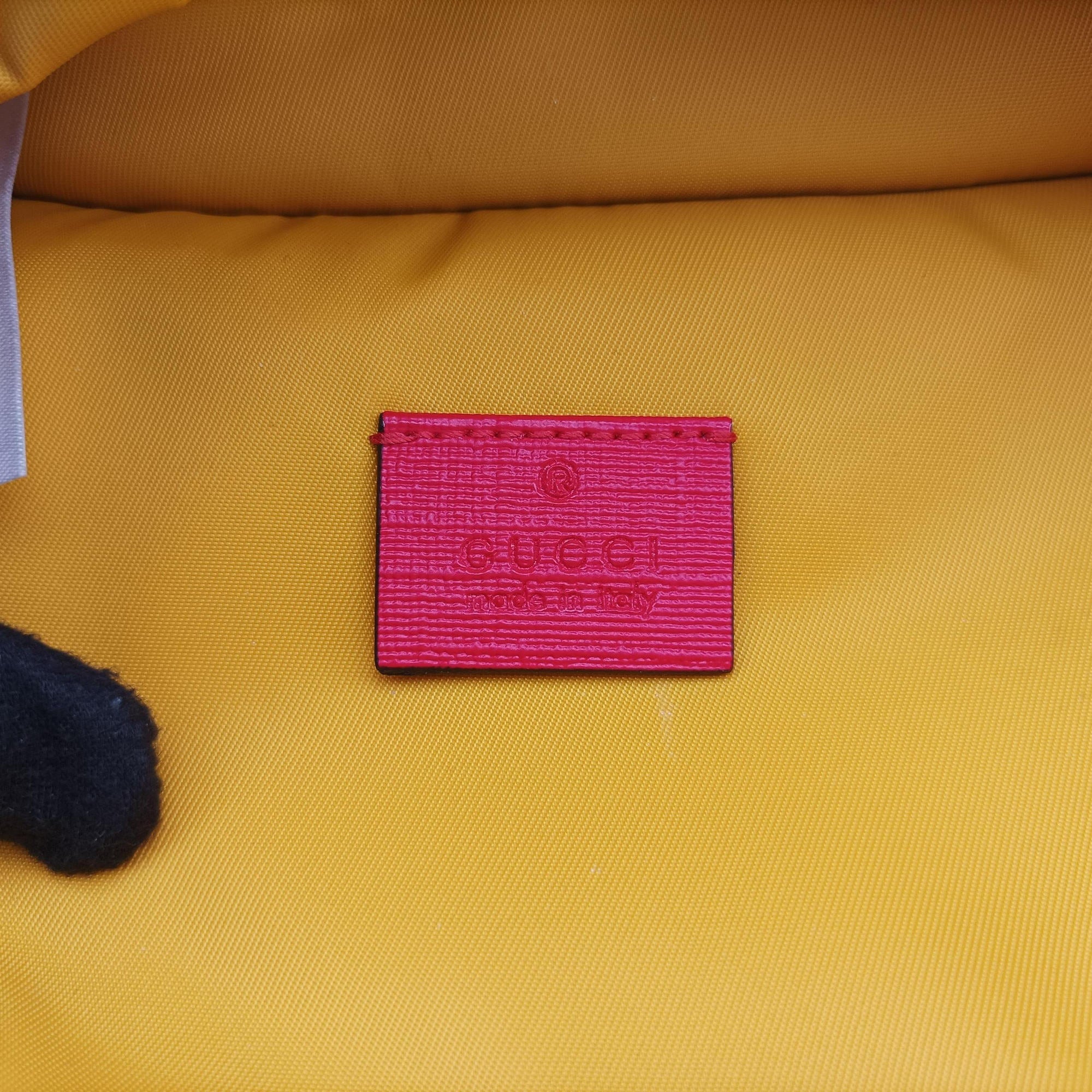 kids half moon bag Blue×Red nylon 611686 キッズ ハーフムーンバッグ ブルー×レッド ナイロン 611686