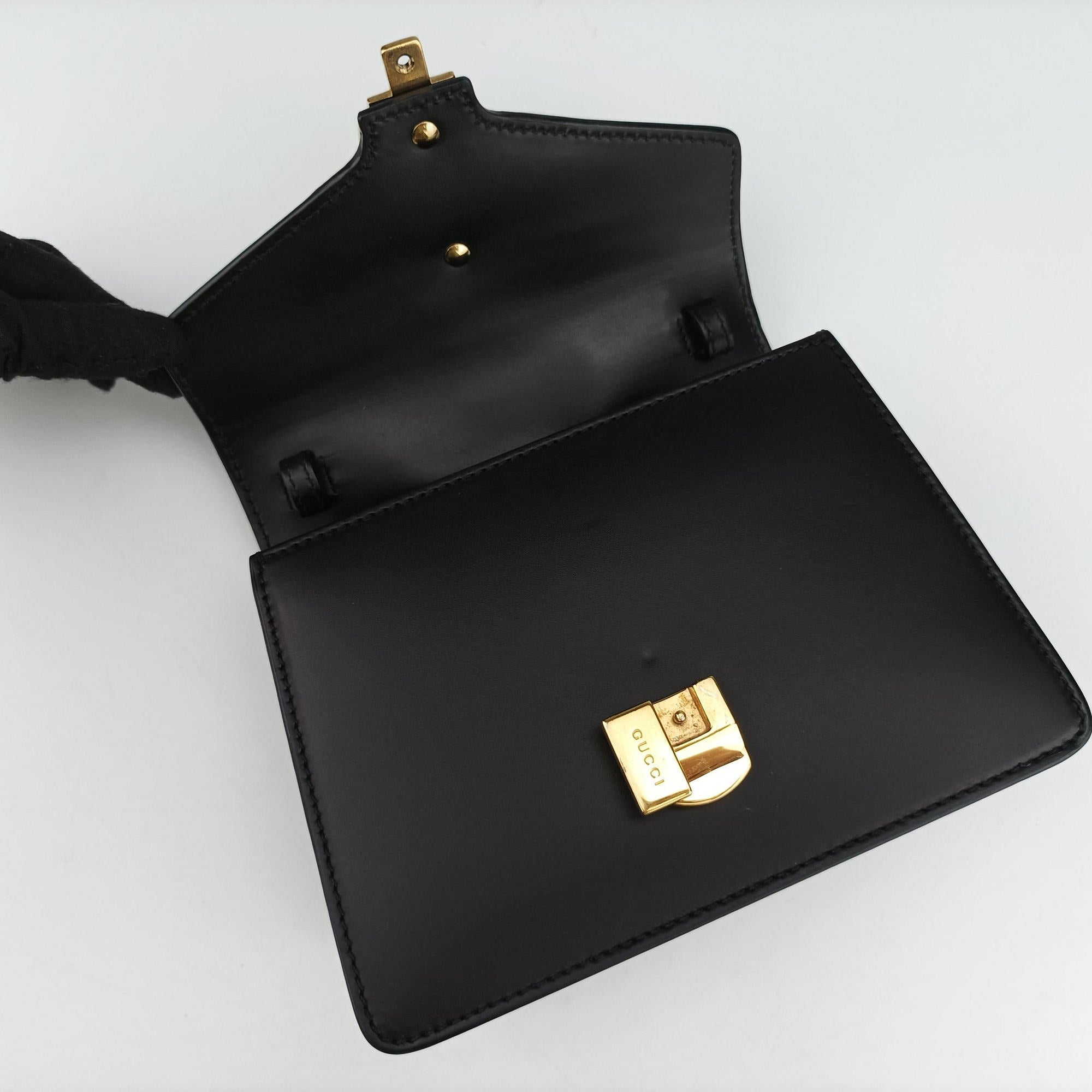 Sylvie Black Leather 470270 H022413199シルヴィ ブラック レザー 470270 H022413199