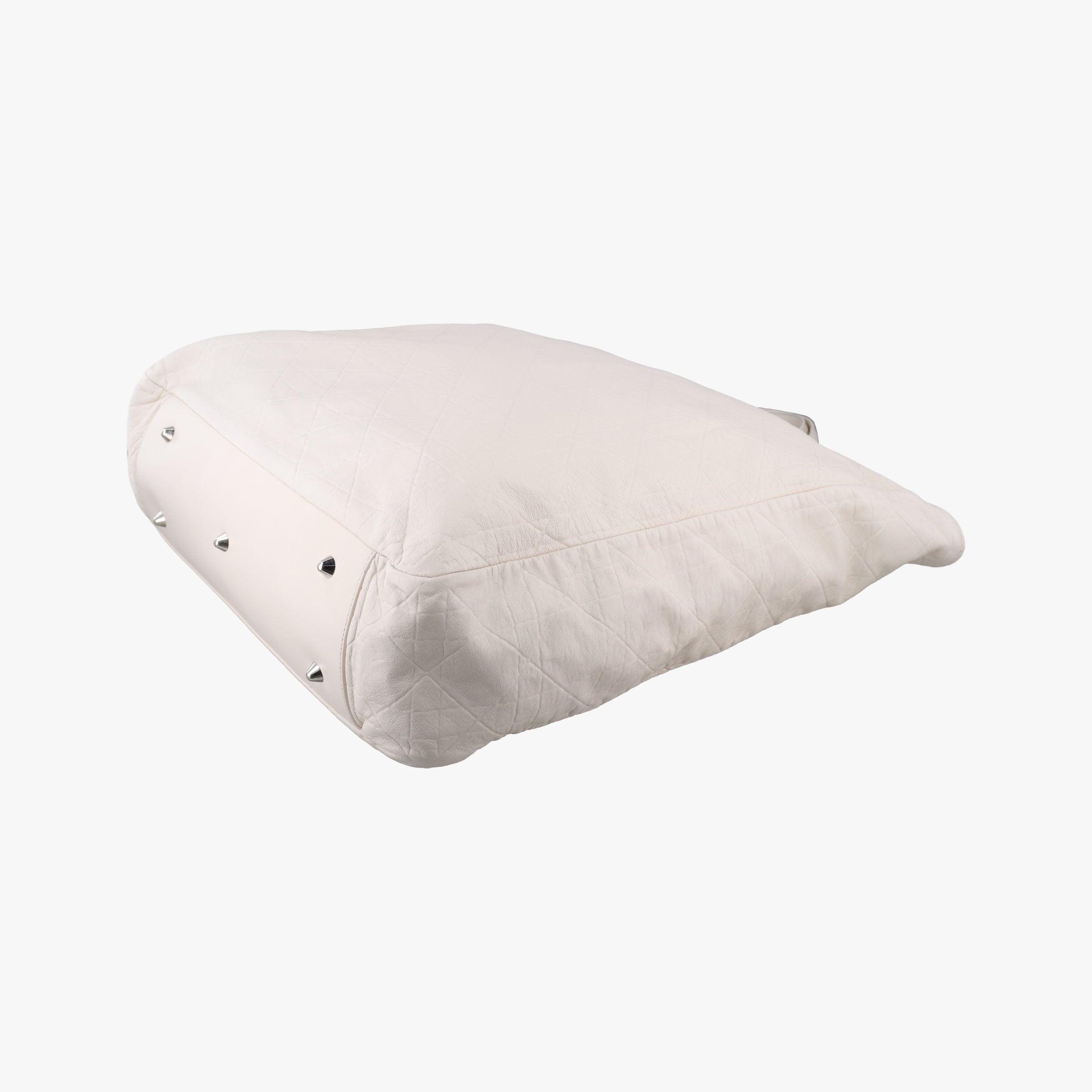 Cannage Dior Soft Shopping White lambskin 94-MA-0019カナージュ ディオール ソフトショッピング ホワイト ラムスキン 94-MA-0019