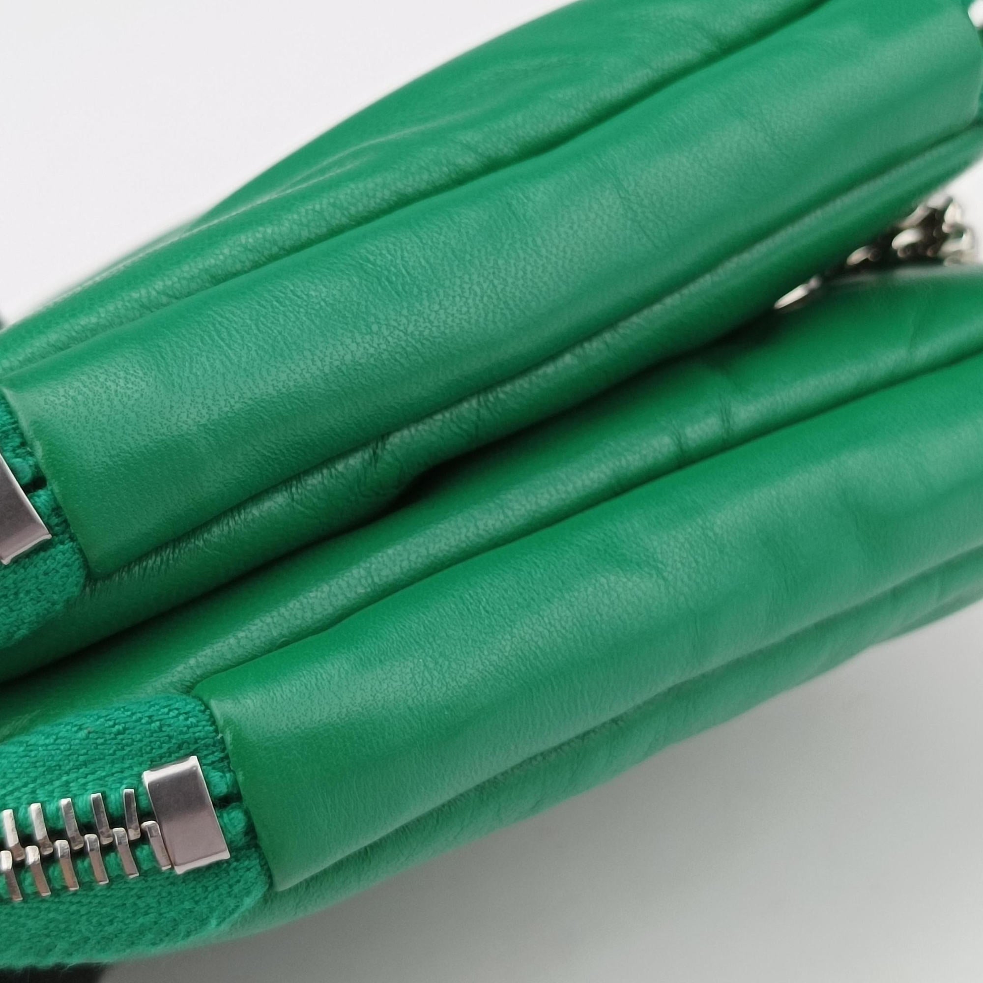triangle mini Green Leather 1NR015 62トライアングル ミニ グリーン レザー 1NR015 62