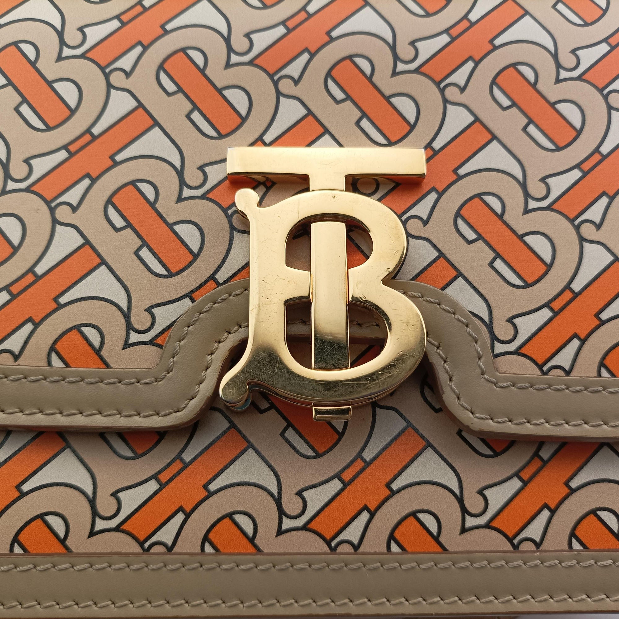 Pochette Multicolour Leather BMPPAN1301ポシェット マルチカラー レザー BMPPAN1301