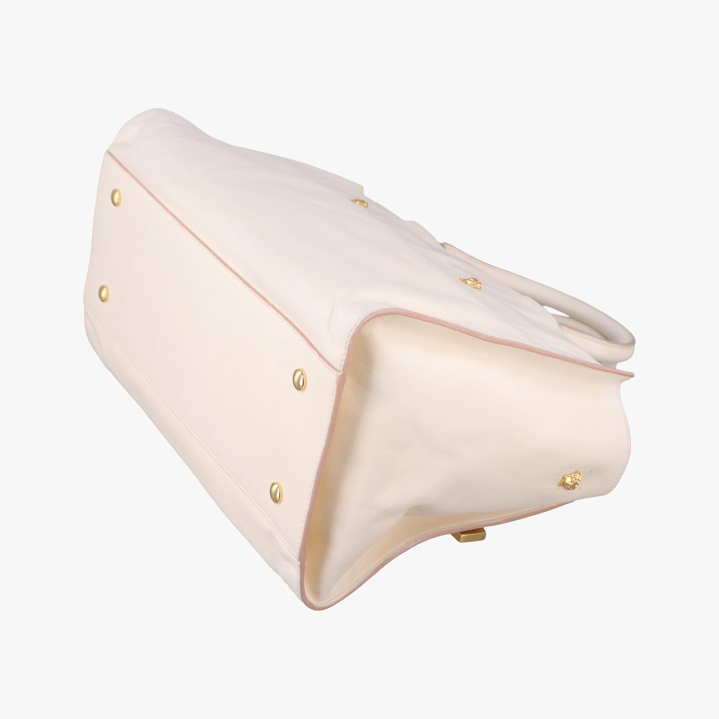 Medusa Palazzo White lambskin 990 130 998 487メデューサ パラッツォ ホワイト ラムスキン 990 130 998 487