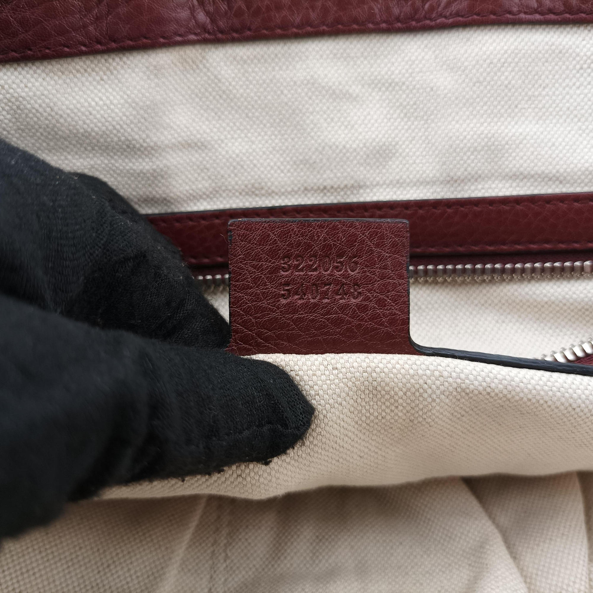 Interlocking G Logo Soho Messenger Burgundy Leather 322056 A014619425インターロッキングG ソーホー メッセンジャー ワインレッド レザー 322056 A014619425