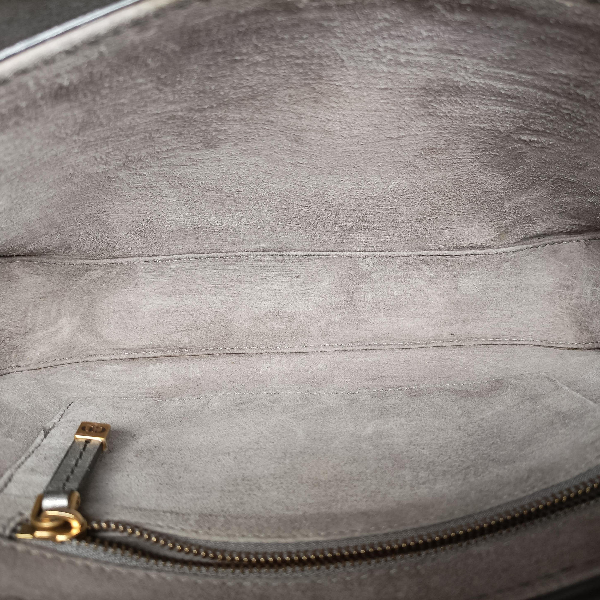 Diorevolution Silver Leather 19-MA-0147ディオール エボリューション フラップ シルバー レザー 19-MA-0147