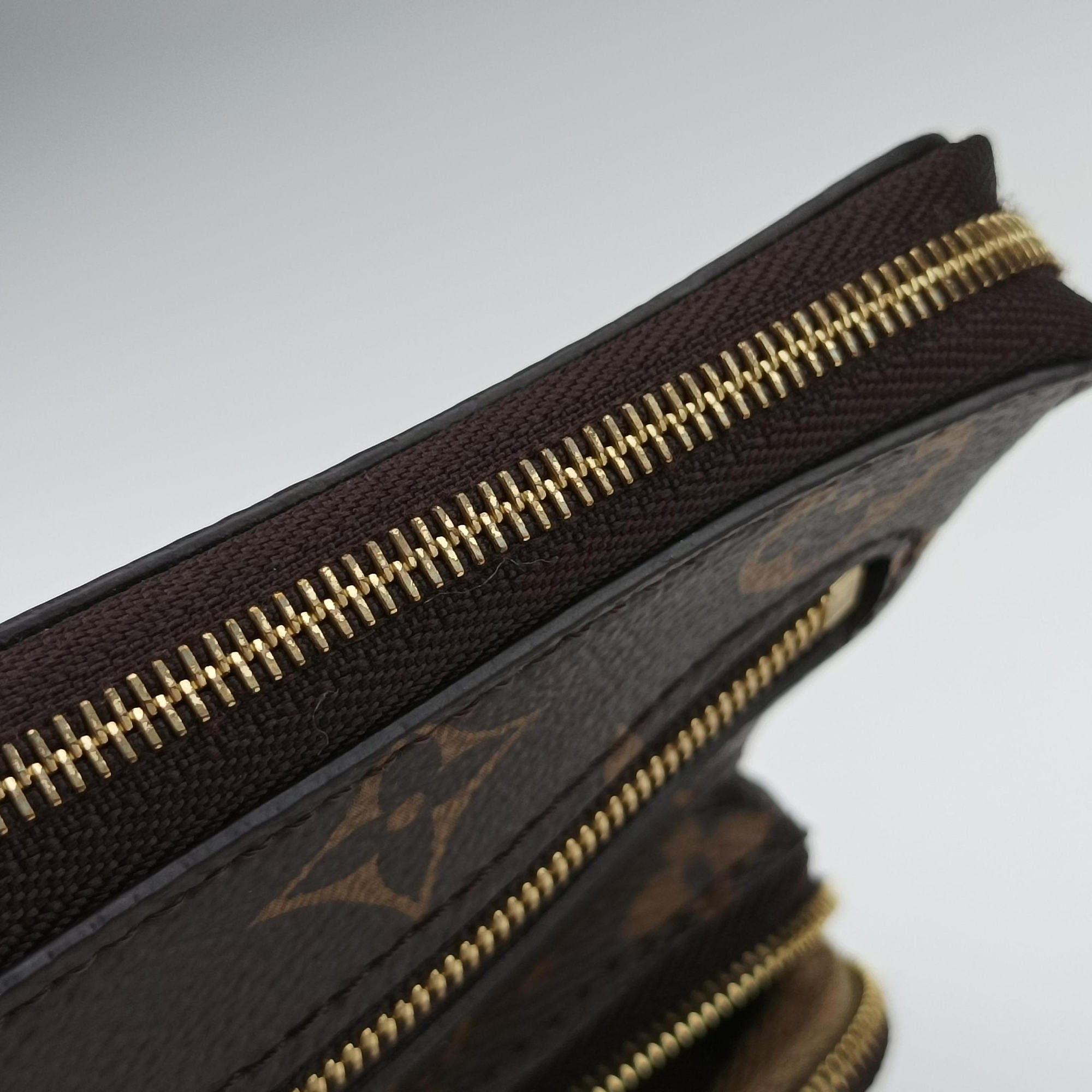 Utility Phone Sleeve Brown Monogram Canvas M80746 IC Chipユーティリティ モノグラム/ブラウン モノグラムキャンバス M80746 ICチップ