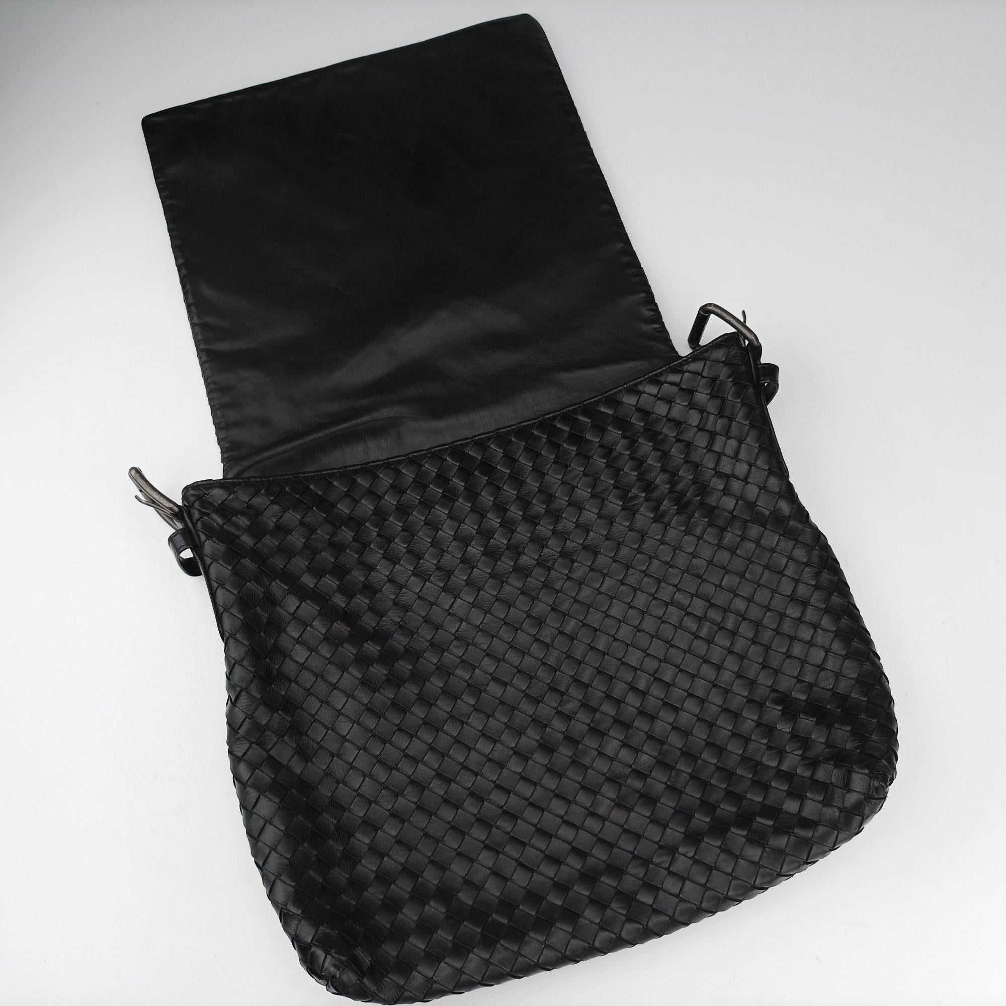 Intrecciato Black lambskin B01814913Pイントレチャート ブラック ラムスキン B01814913P