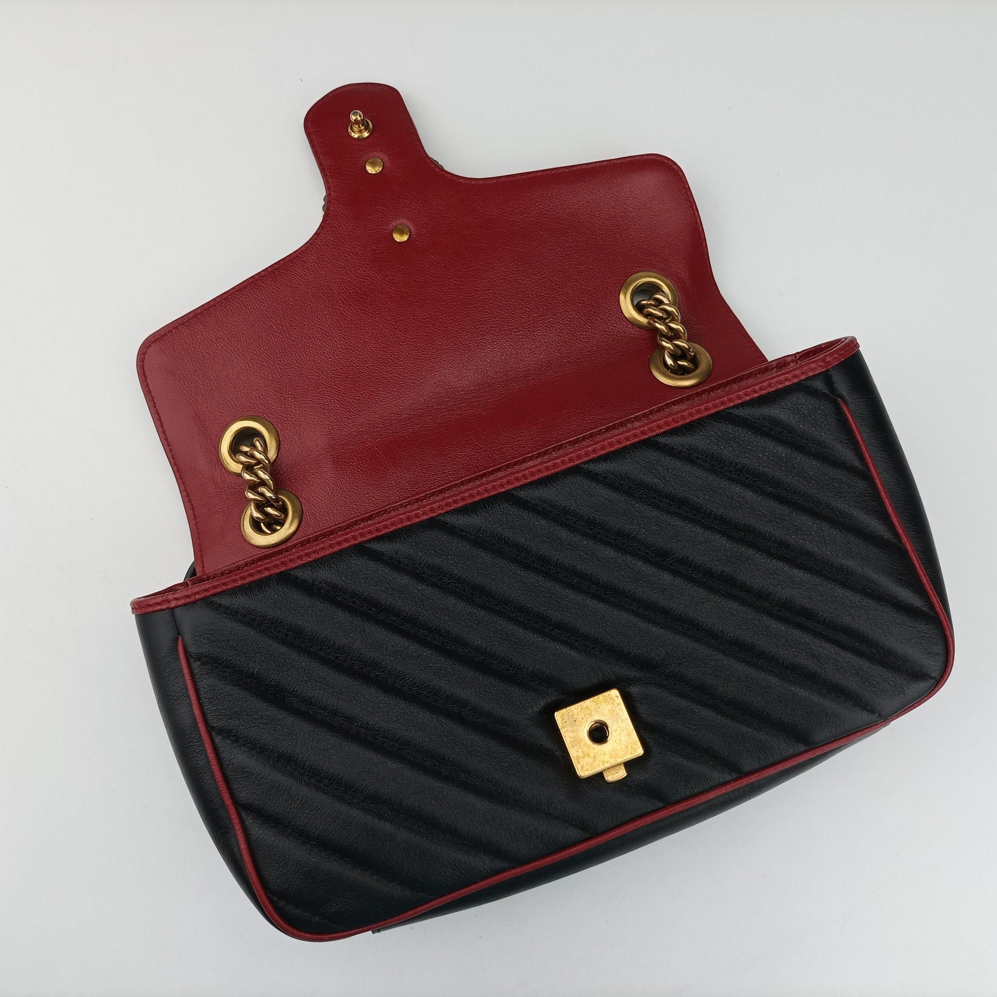 GG Marmont Black×red Leather 443497 F029280935GGマーモント ブラック×レッド レザー 443497 F029280935