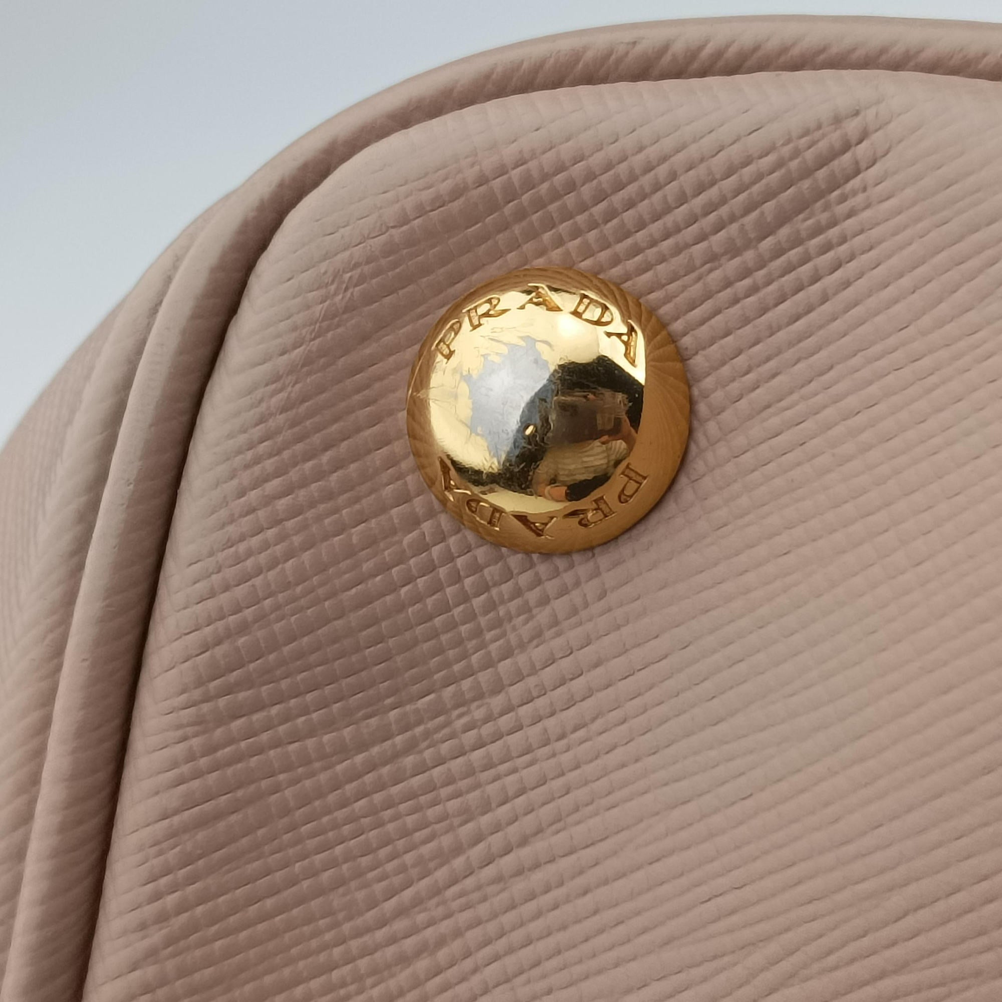 Galleria Pink SAFFIANO Leather BN2274 25ガレリア ピンク サフィアーノレザー BN2274 25