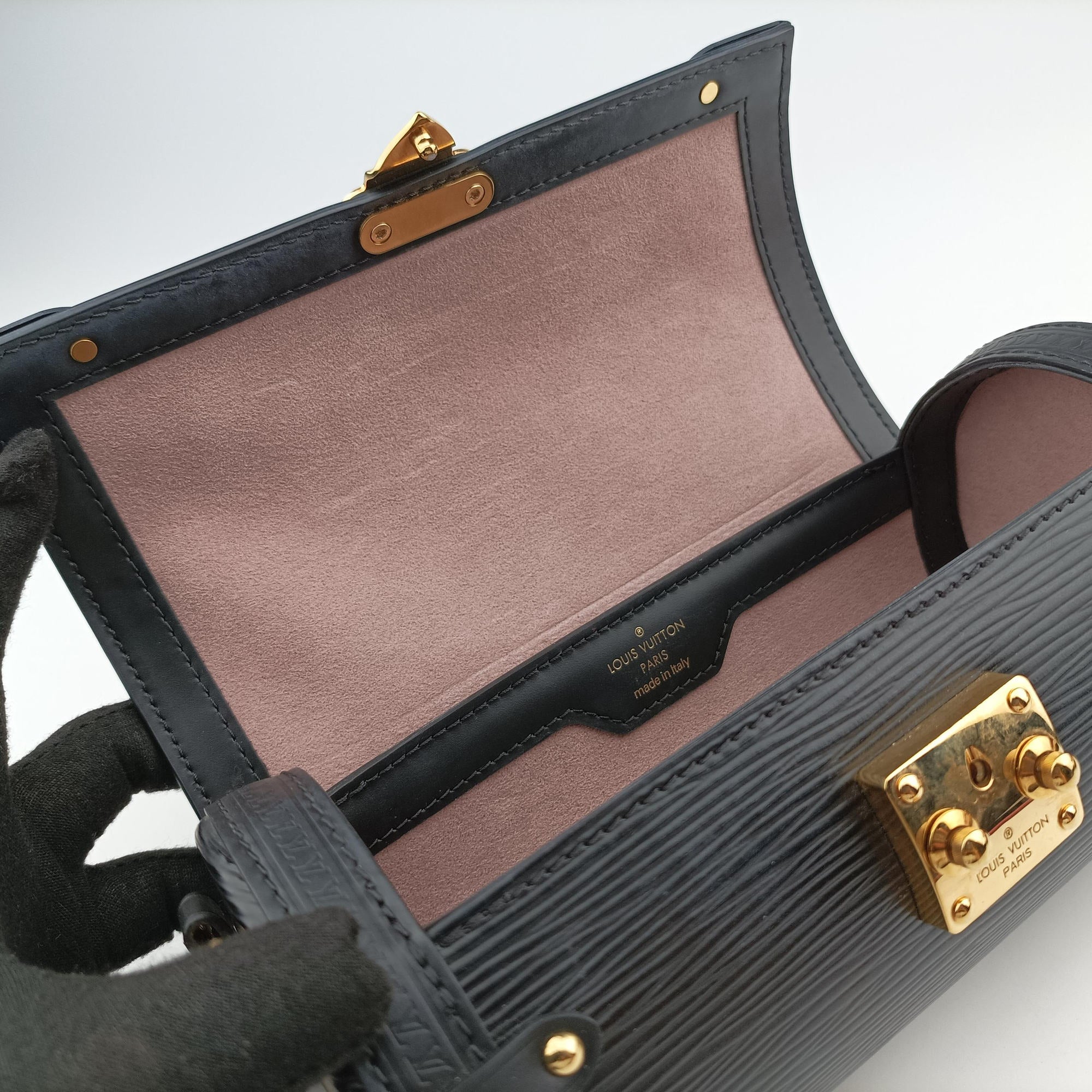 Papillon Trunk Noir Epi M58655 IC Chipパピヨン トランク ノワール エピ M58655 ICチップ