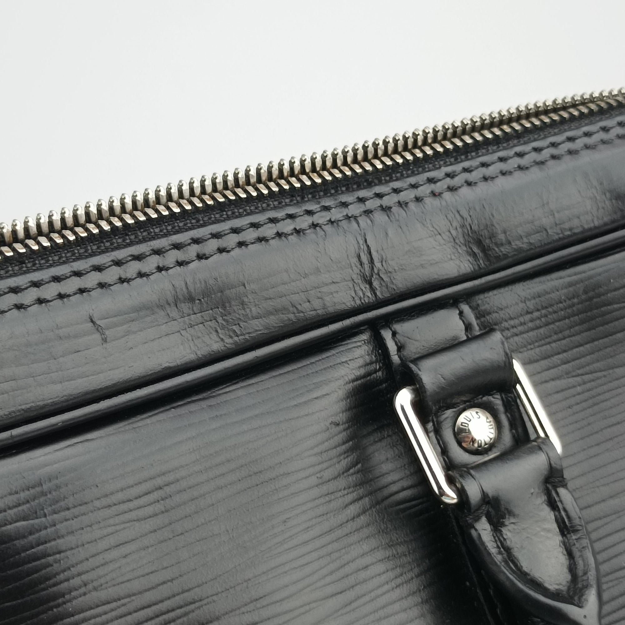 Porto Document Voyage Black Epi M59162 BA1111ポルトドキュメントボヤージュ ブラック エピ M59162 BA1111