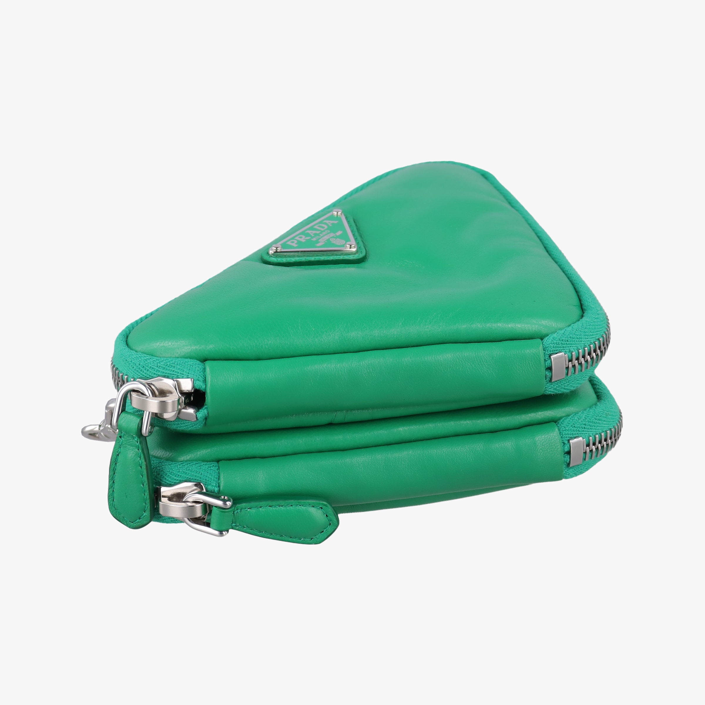 triangle mini Green Leather 1NR015 62トライアングル ミニ グリーン レザー 1NR015 62