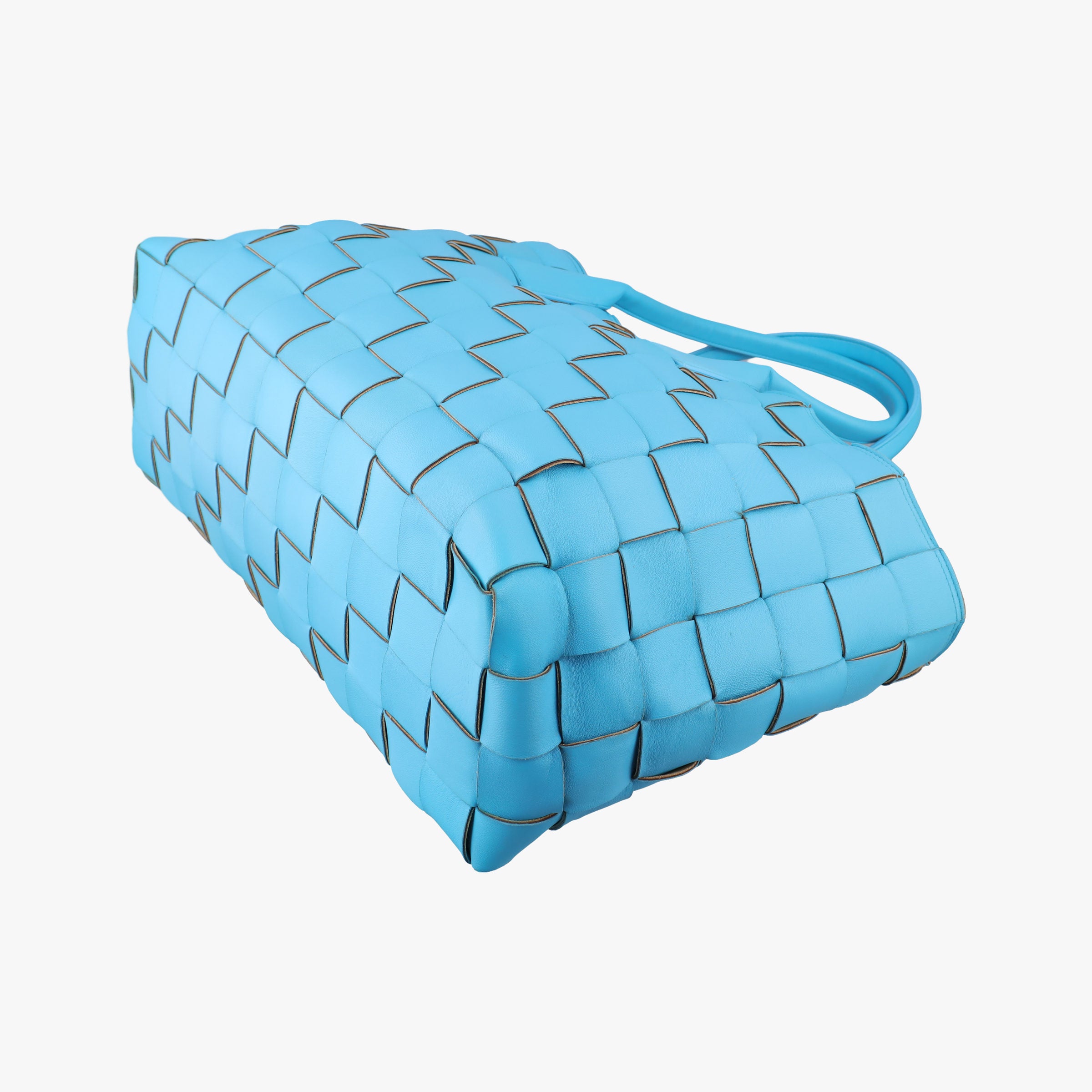 padded intrecciato Blue lambskin B08253066Hパデッド イントレチャート ブルー ラムスキン B08253066H