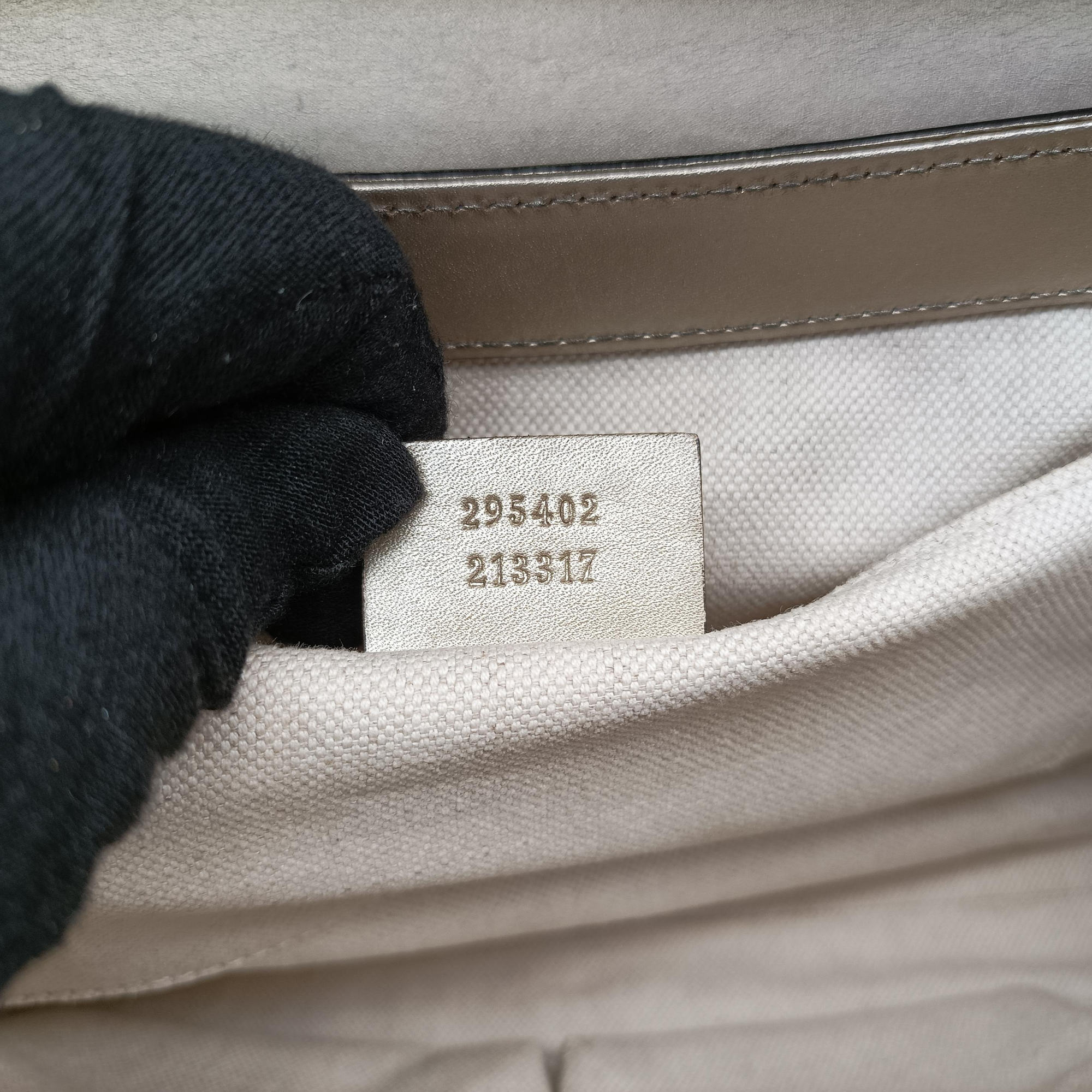Emily Golden Leather 295402 A014651892エミリー ゴールド レザー 295402 A014651892