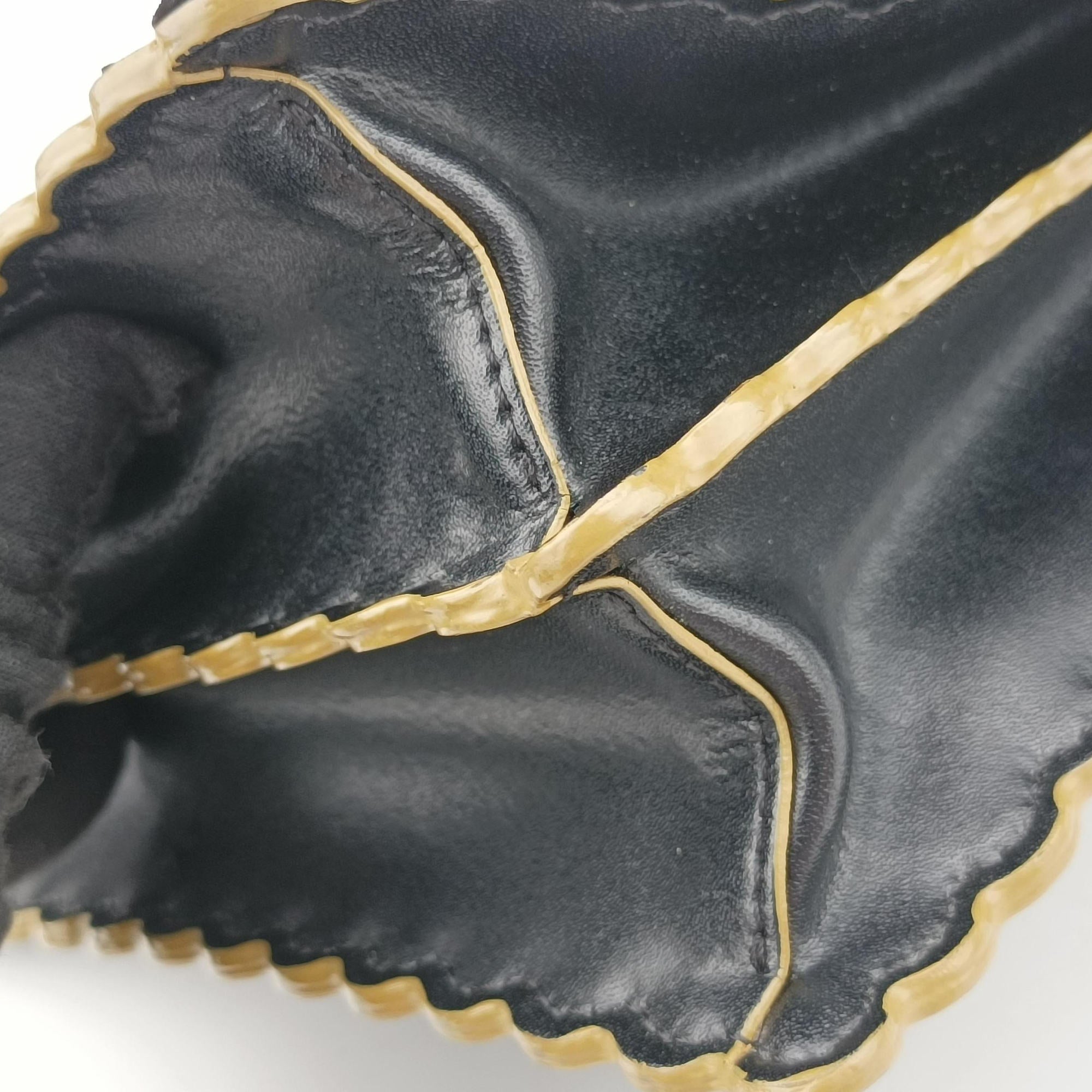 Kan I Black Leather 8M0381 8M0381.OZC 179.0189キャナイ ブラック レザー 8M0381 8M0381.OZC 179.0189
