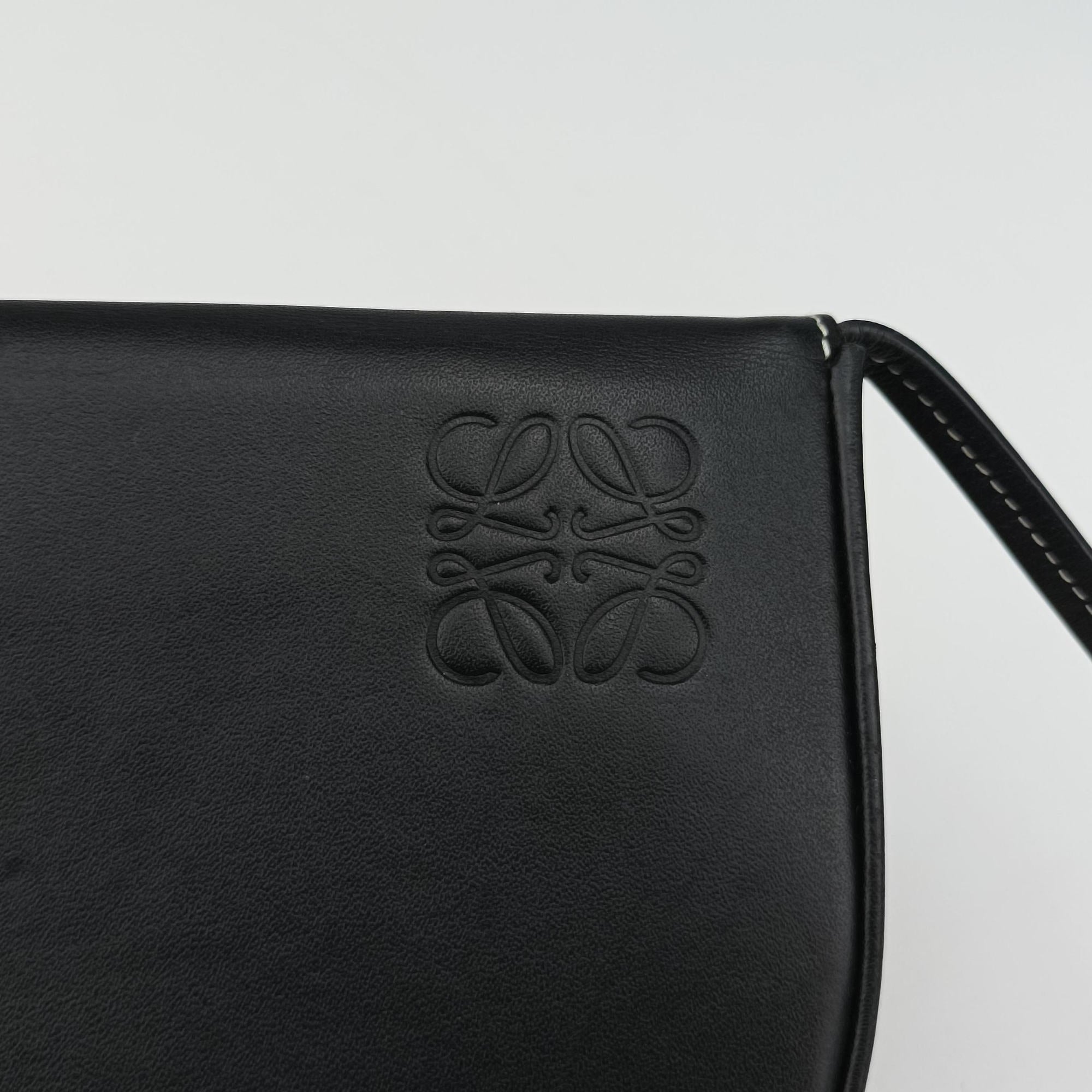 Heel Small Black Leather 101931ヒールポーチ スモール ブラック レザー 101931