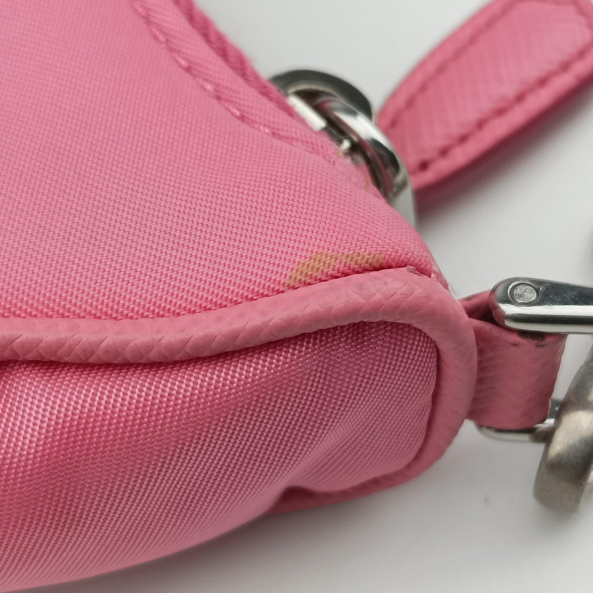 Re-Edition 2005 Nylon Mini Pink nylon 1TT122 107リエディション2005ナイロンミニ ピンク ナイロン 1TT122 107