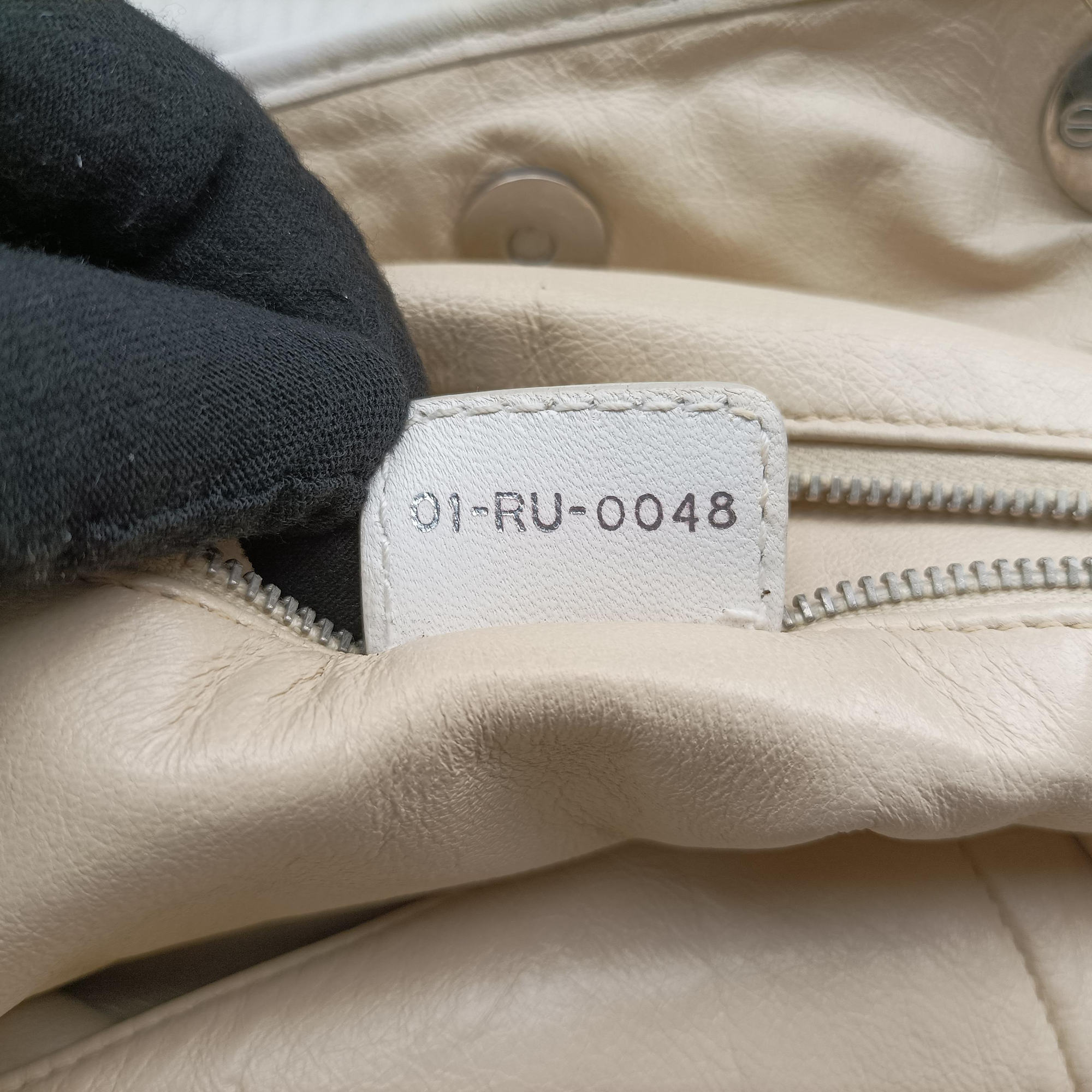 Soft Lady Dior Canage INTRECCIATO Tote White lambskin 01-RU-0048ソフト レディディオール カナージュ イントレチャート トート ホワイト ラムスキン 01-RU-0048