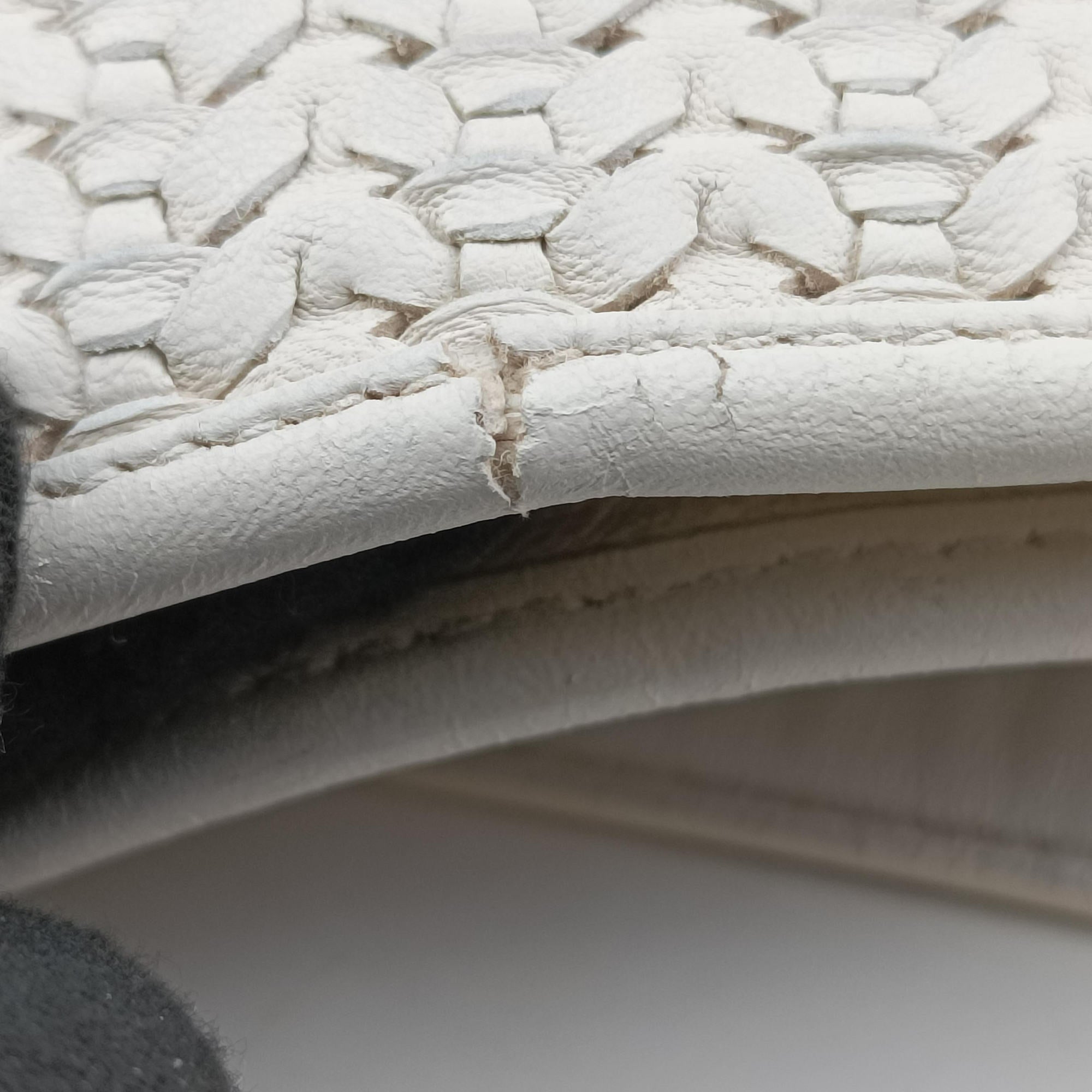Soft Lady Dior Canage INTRECCIATO Tote White lambskin 01-RU-0048ソフト レディディオール カナージュ イントレチャート トート ホワイト ラムスキン 01-RU-0048