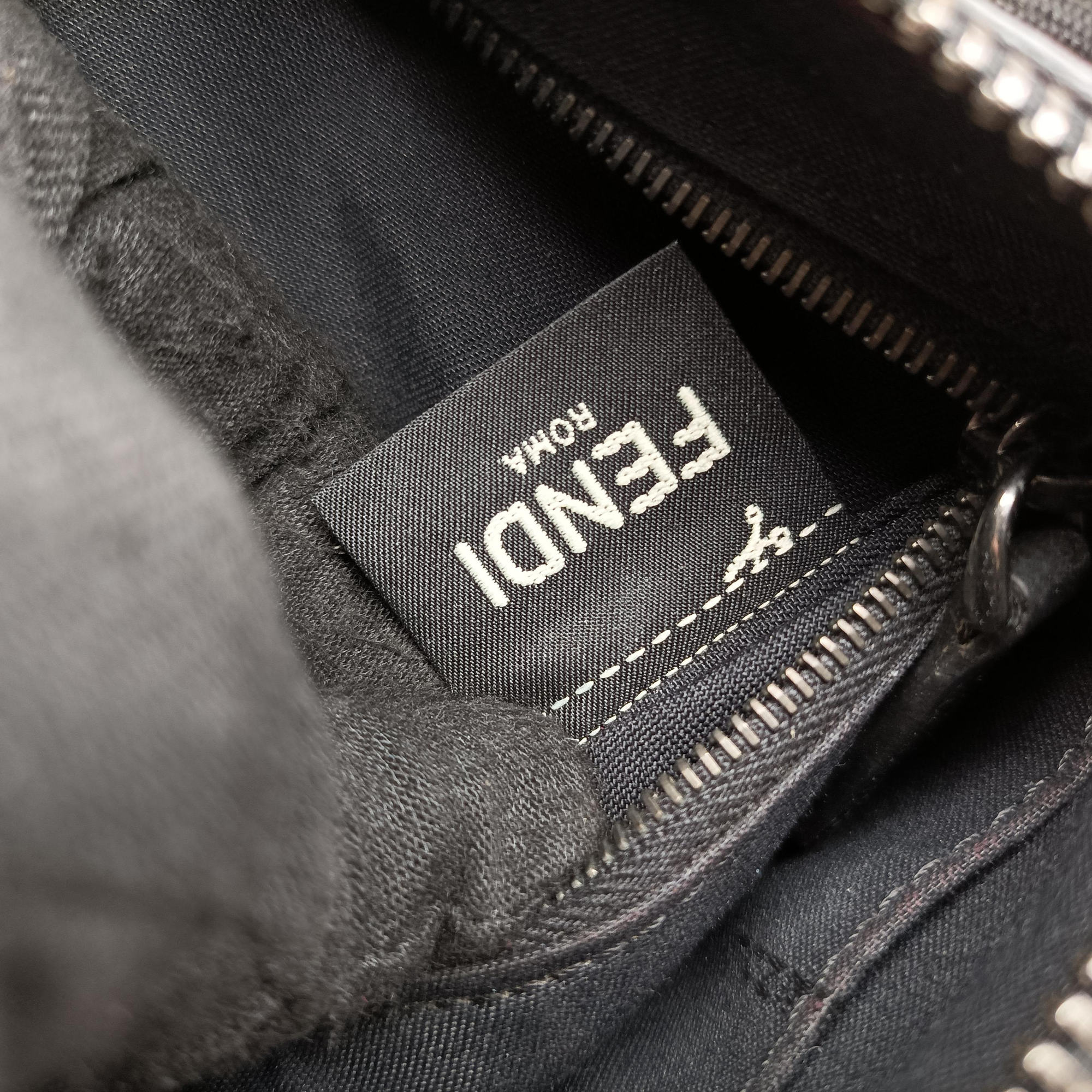 Zucca Print Black Leather 7VA437 7VA437 A4K5 189.0189ズッカ柄 ブラック レザー 7VA437 7VA437 A4K5 189.0189
