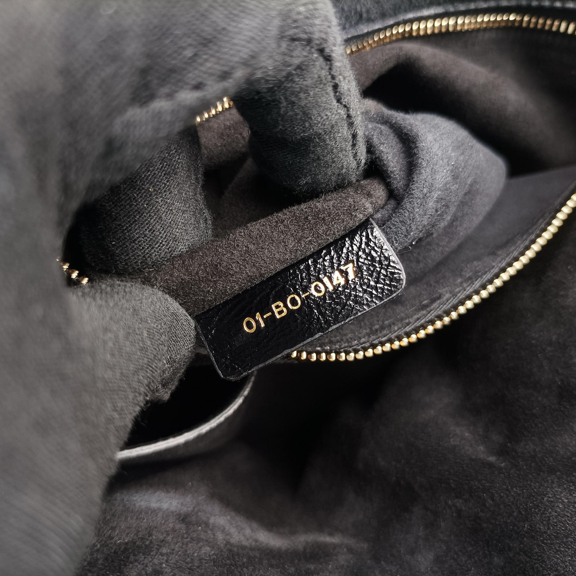 Lady Dior Black lambskin 01-BO-0147レディディオール ブラック ラムスキン 01-BO-0147
