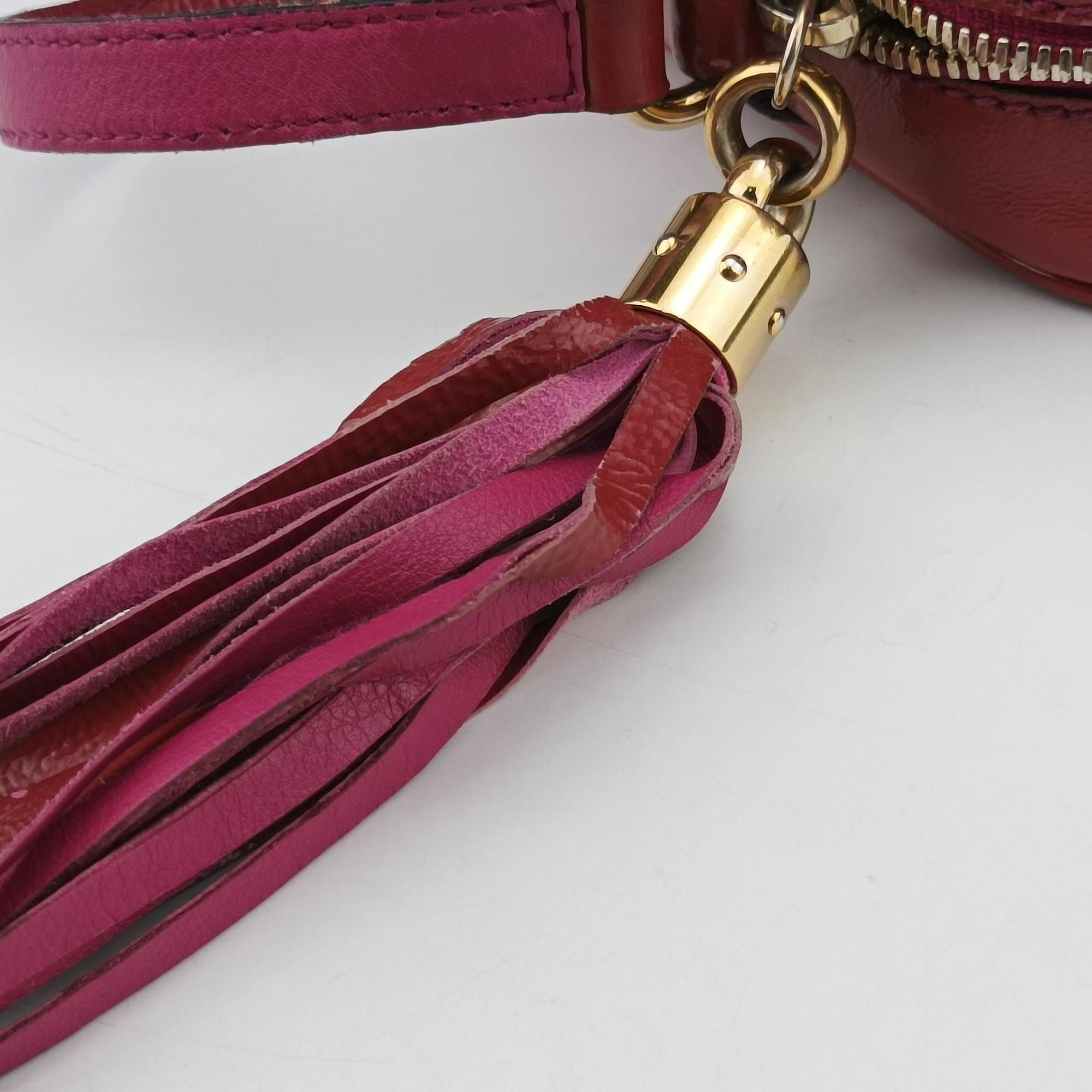 Soho Rose Patent Leather 308364 C015588287ソーホー ローズ レッド パテント 308364 C015588287