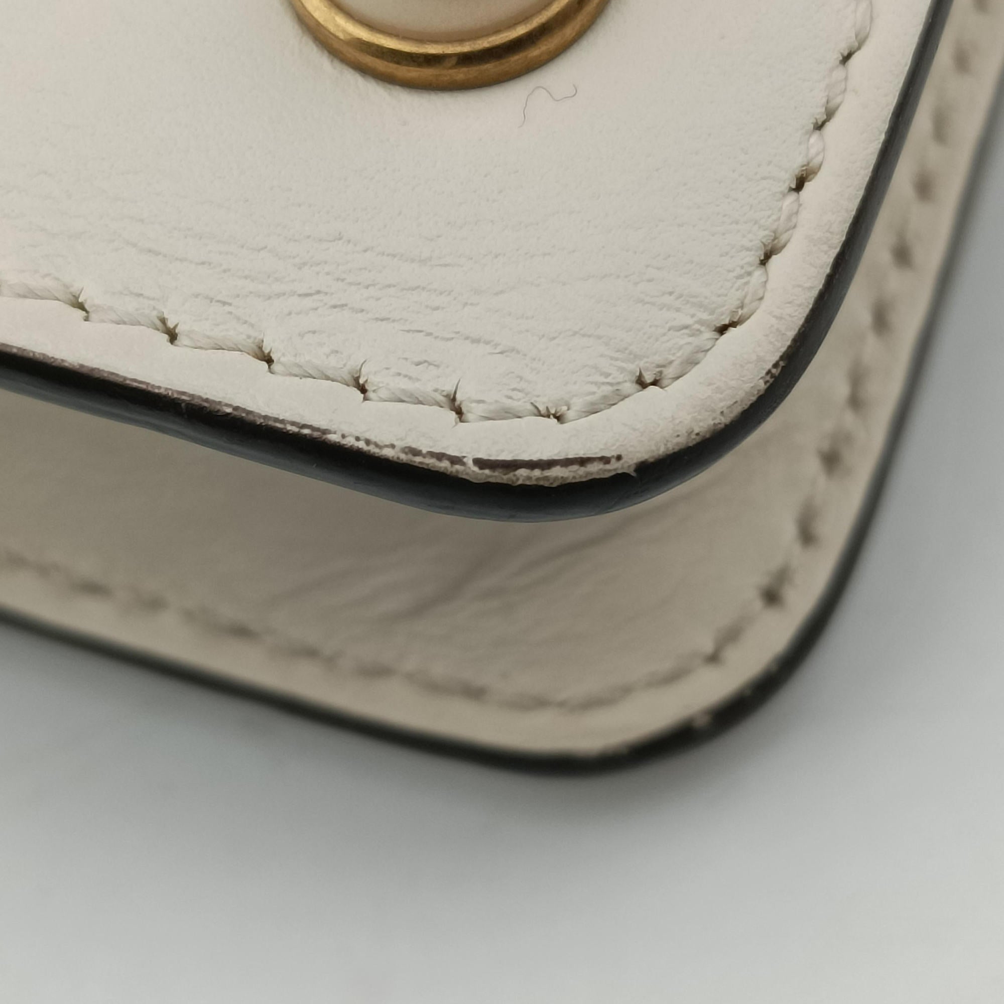 Broadway Pearl Bee White Leather 453778 I021993397ブロードウェイ パール ビー ホワイト レザー 453778 I021993397