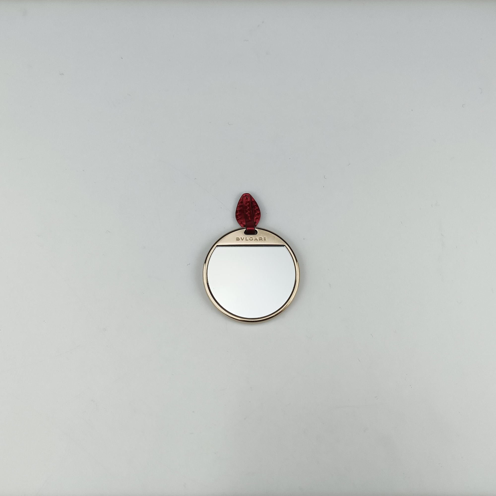SERPENTI FOREVER Red Leather FK-L17-282174セルペンティ フォーエバー レッド レザー FK-L17-282174
