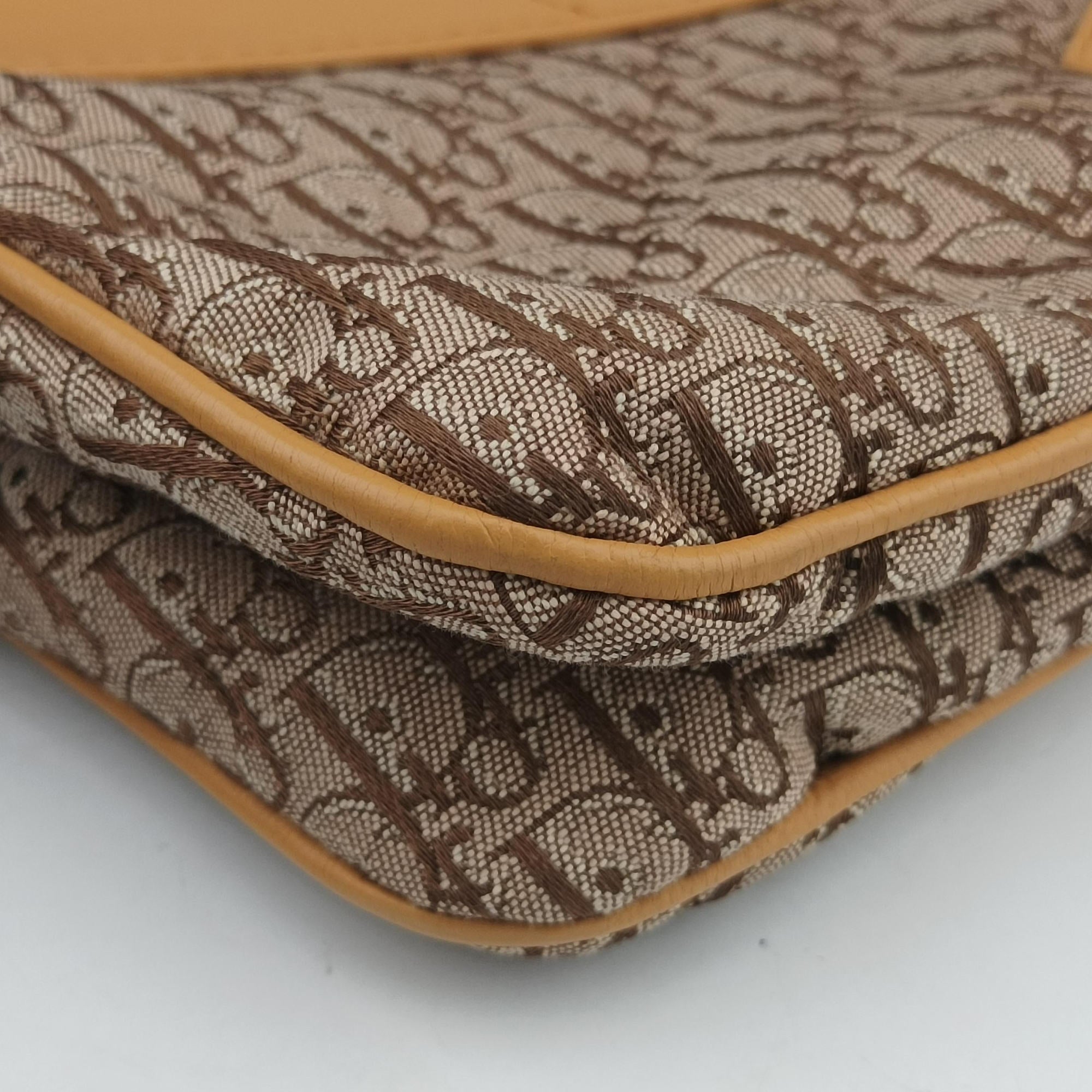Street Chic Camel Canvas × Leather LO A 1003ストリートシック キャメル キャンバス×レザー LO A 1003