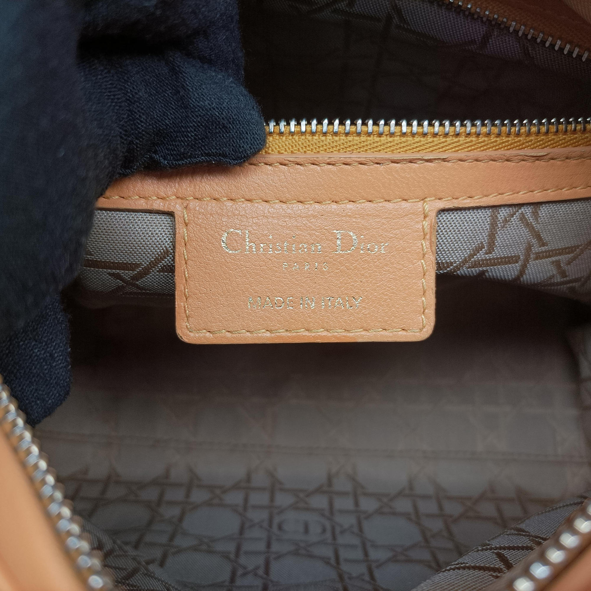 Lady Dior Orange lambskin 16-BO-1102レディディオール オレンジ ラムスキン 16-BO-1102