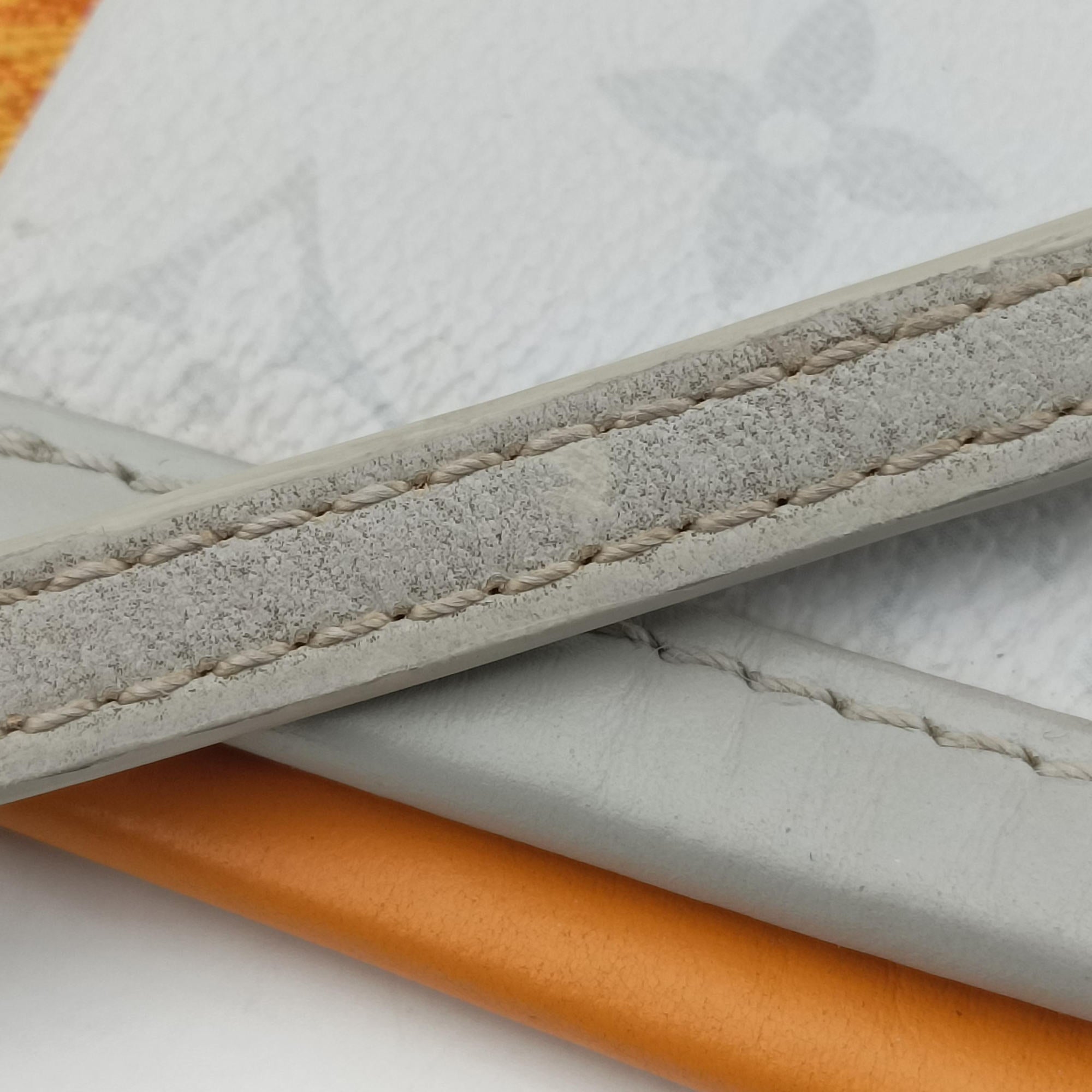 Flat Messenger White×orange White Monogram Canvas x Ocher Monogram Denim M44640 CA1139フラットメッセンジャー ブロン×オレンジ ホワイトモノグラムキャンバス×オーカーモノグラムデニム M44640 CA1139