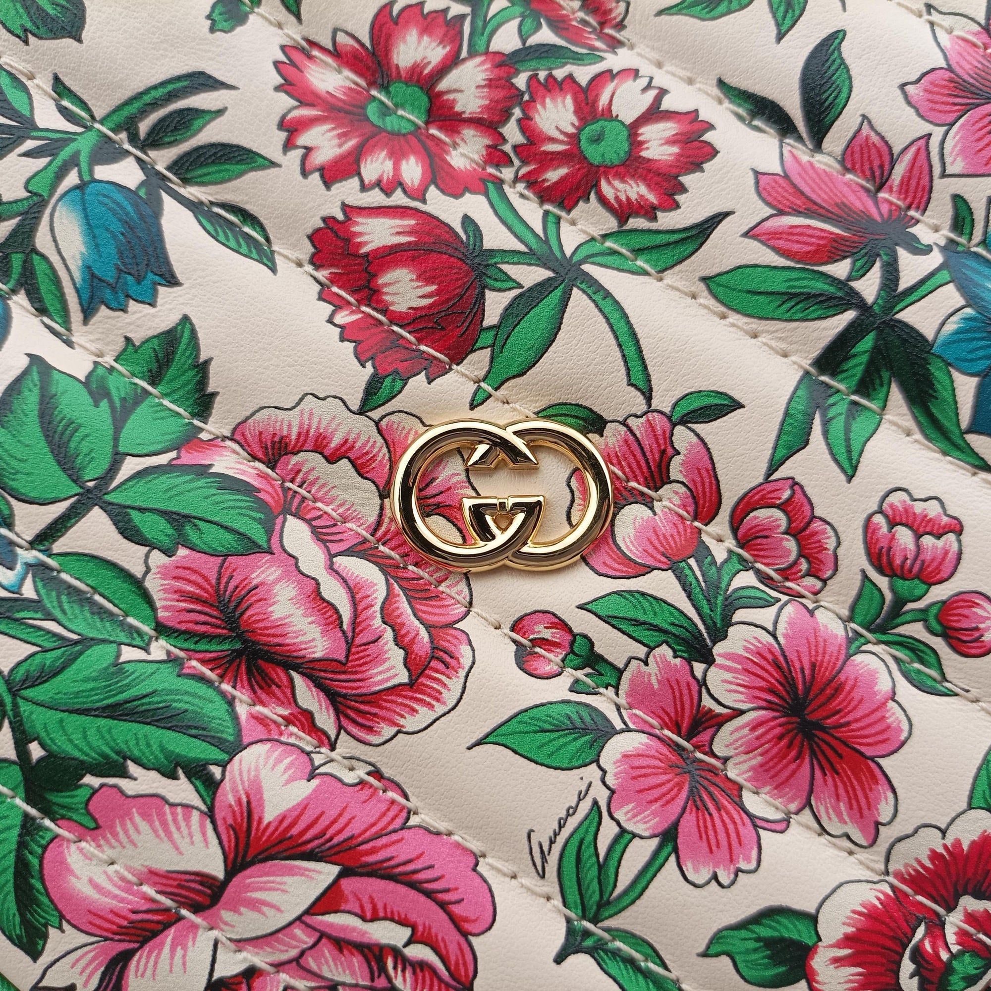 GG Marmont Flower Print Heart Multicolour Leather 740355 A040805972GGマーモント フラワー プリント ハート マルチカラー レザー 740355 A040805972