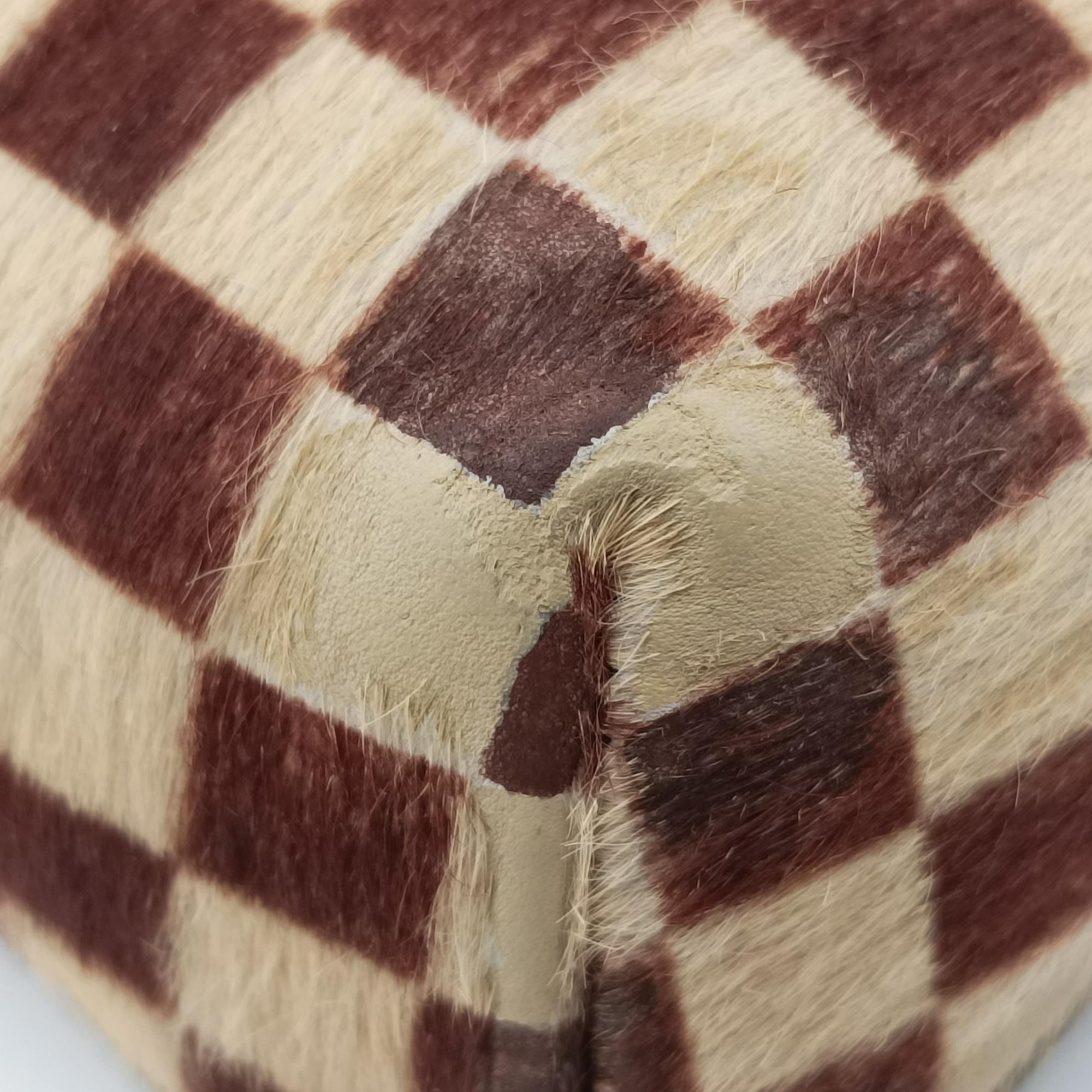 Gazelle Brown Damier Sauvage Pony Hair M92130 CE0057ガゼル ブラウン / エベヌ ダミエ ソバージュハラコ M92130 CE0057