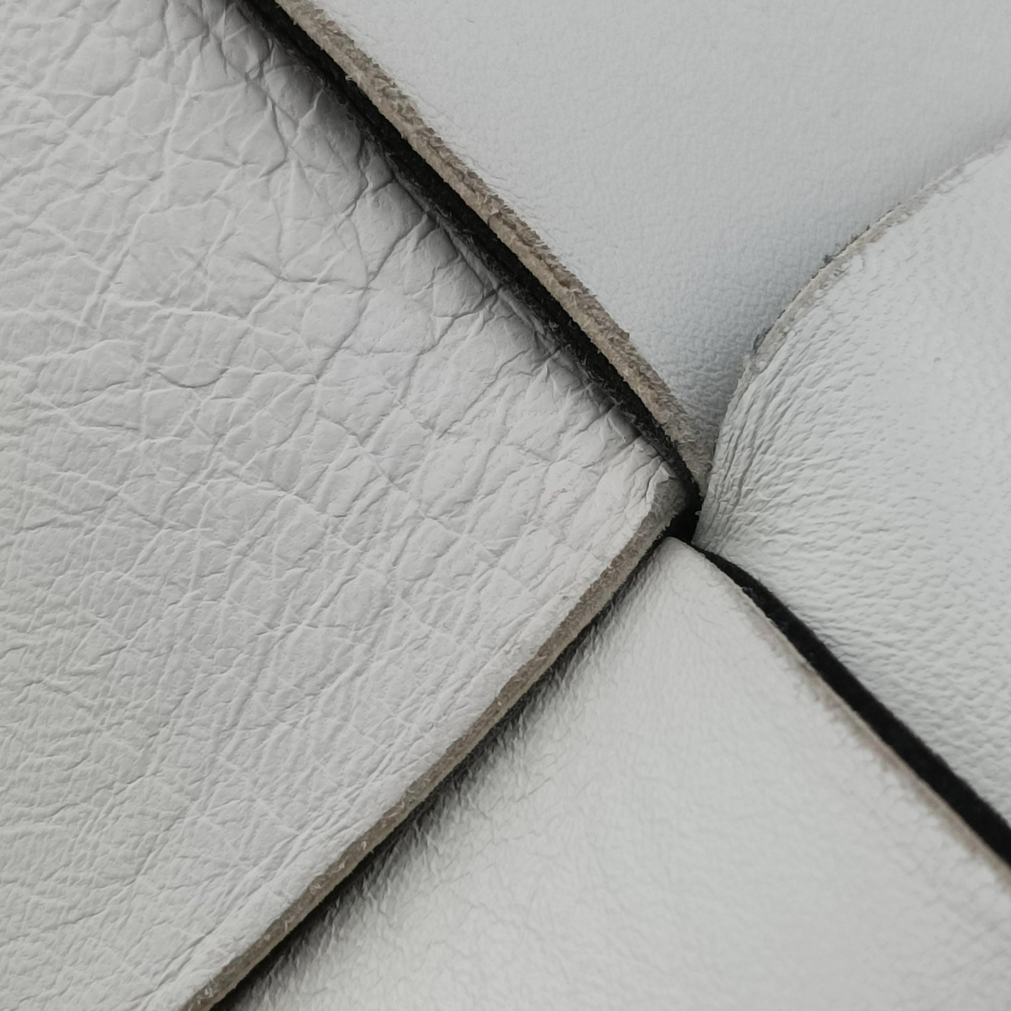 The Arcotote White lambskin B08714091Zザ アルコトート ホワイト ラムスキン B08714091Z