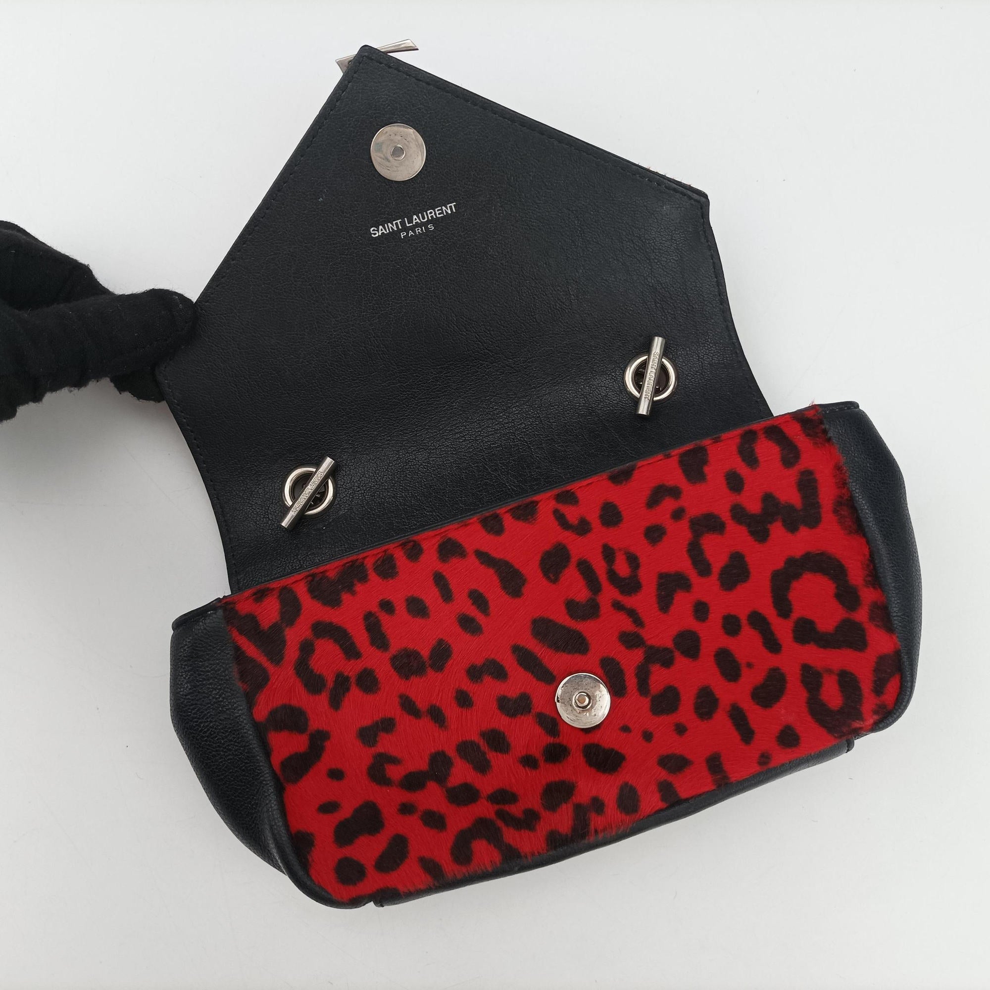 Monogram Leopard Print Baby Punk Chain Red×Black Pony hair x Leather 401648 CLD401648.0715モノグラム レオパードプリント ベビーパンクチェーン レッド×ブラック ハラコ×レザー 401648 CLD401648.0715