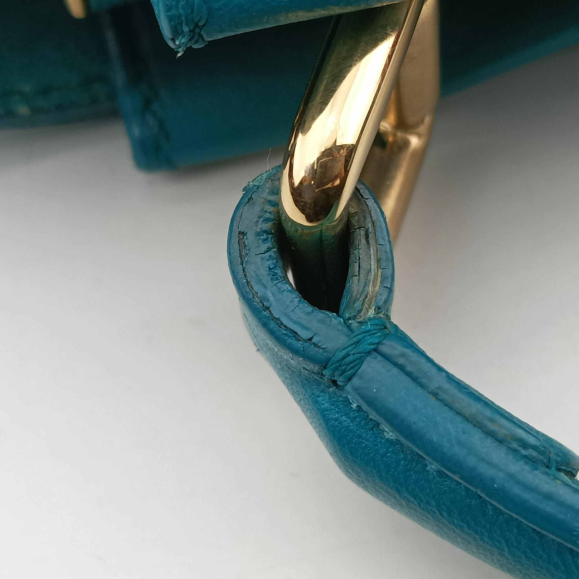 PEEKABOO Blue Leather 8BN244 8BN244-K4P-149-2516ピーカブー ミニ ブルー レザー 8BN244 8BN244-K4P-149-2516