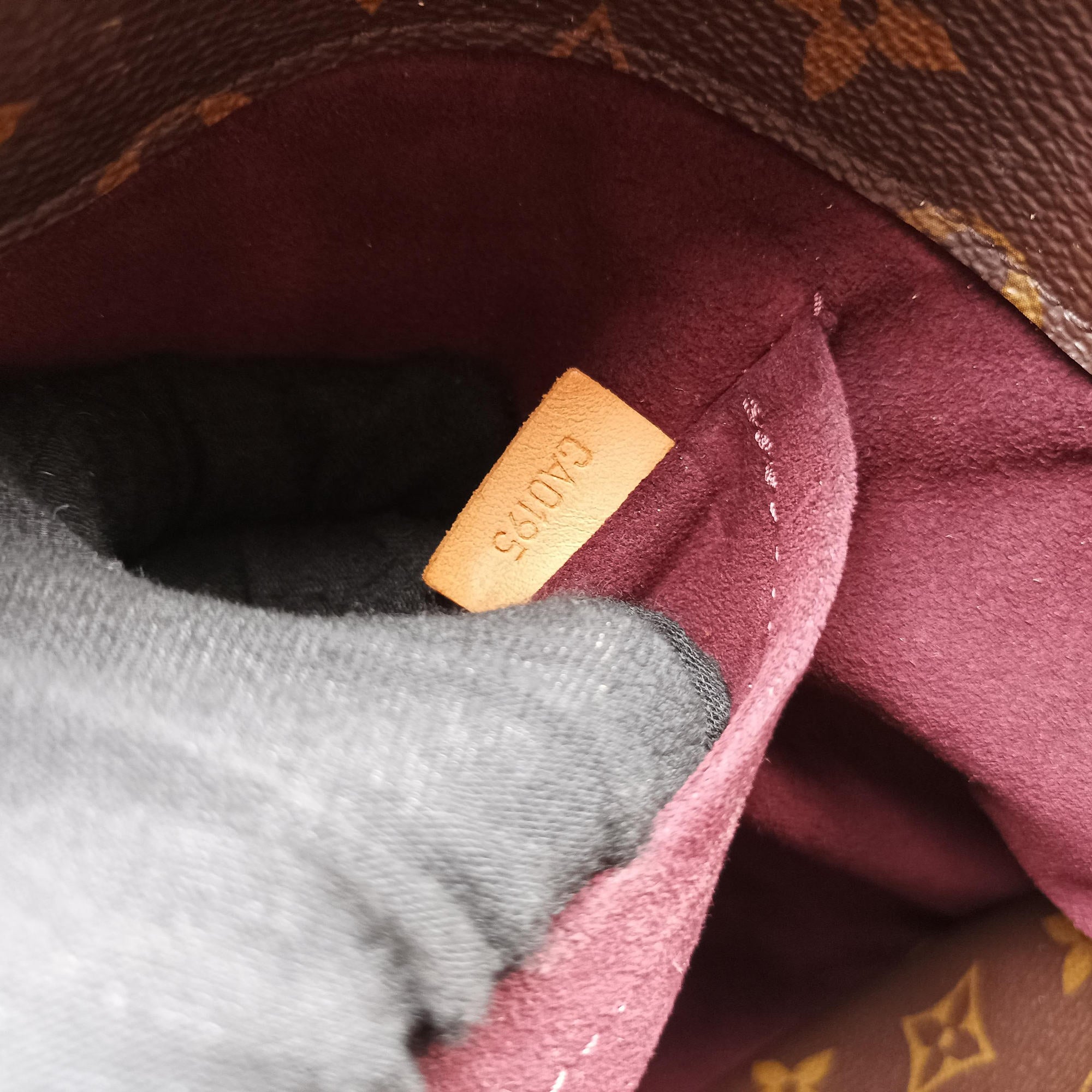 MONTAIGNE MM Brown Monogram Canvas M41056 CA0195モンテーニュMM モノグラム/ブラウン モノグラムキャンバス M41056 CA0195