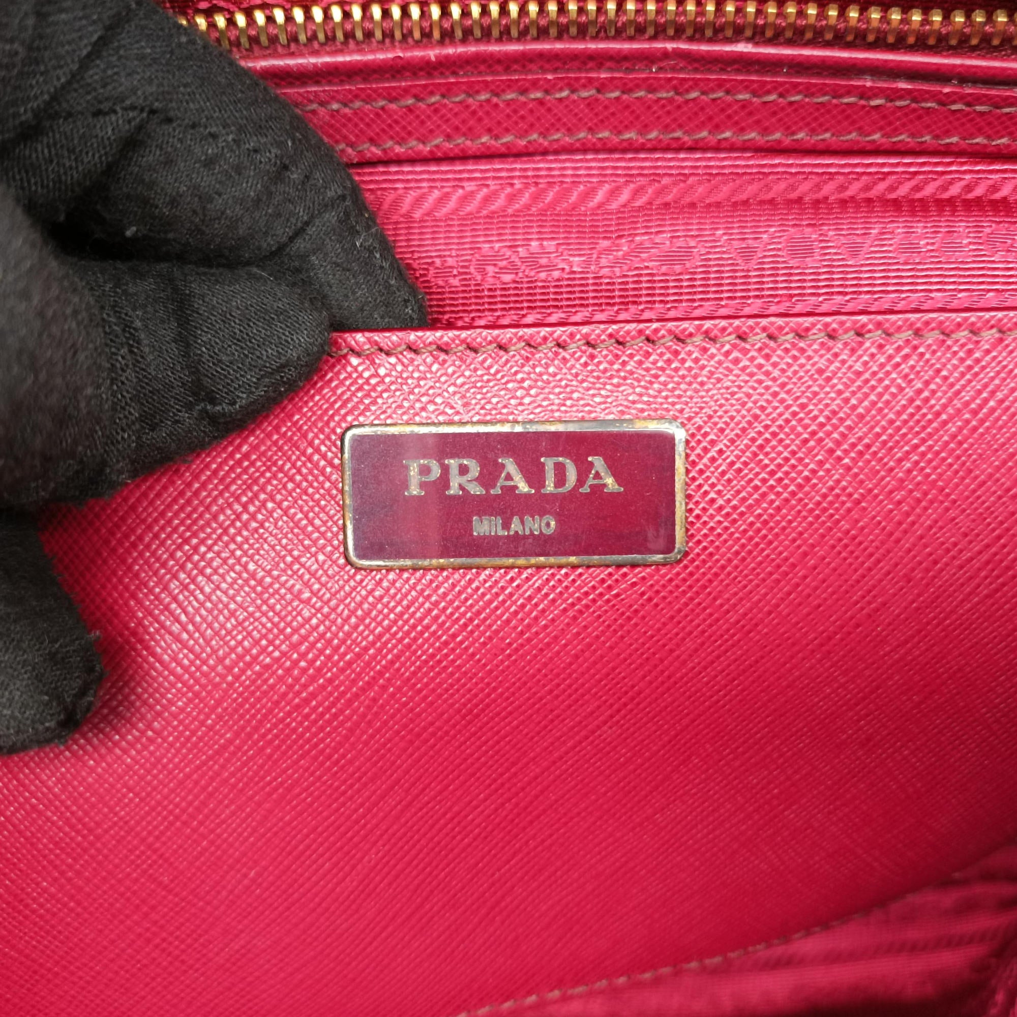Galleria Front Pocket Red SAFFIANO Leather BN2674 14/Aガレリア フロント ポケット レッド サフィアーノレザー BN2674 14/A