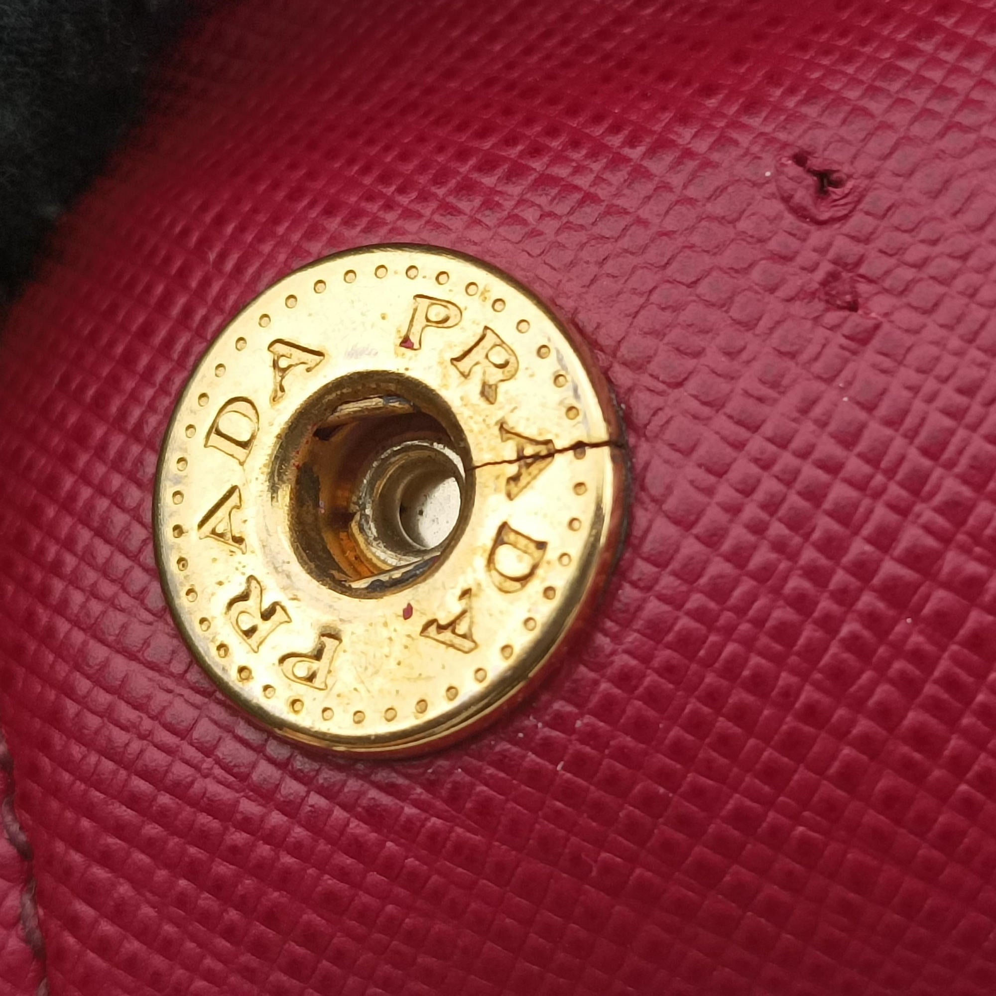 Galleria Front Pocket Red SAFFIANO Leather BN2674 14/Aガレリア フロント ポケット レッド サフィアーノレザー BN2674 14/A