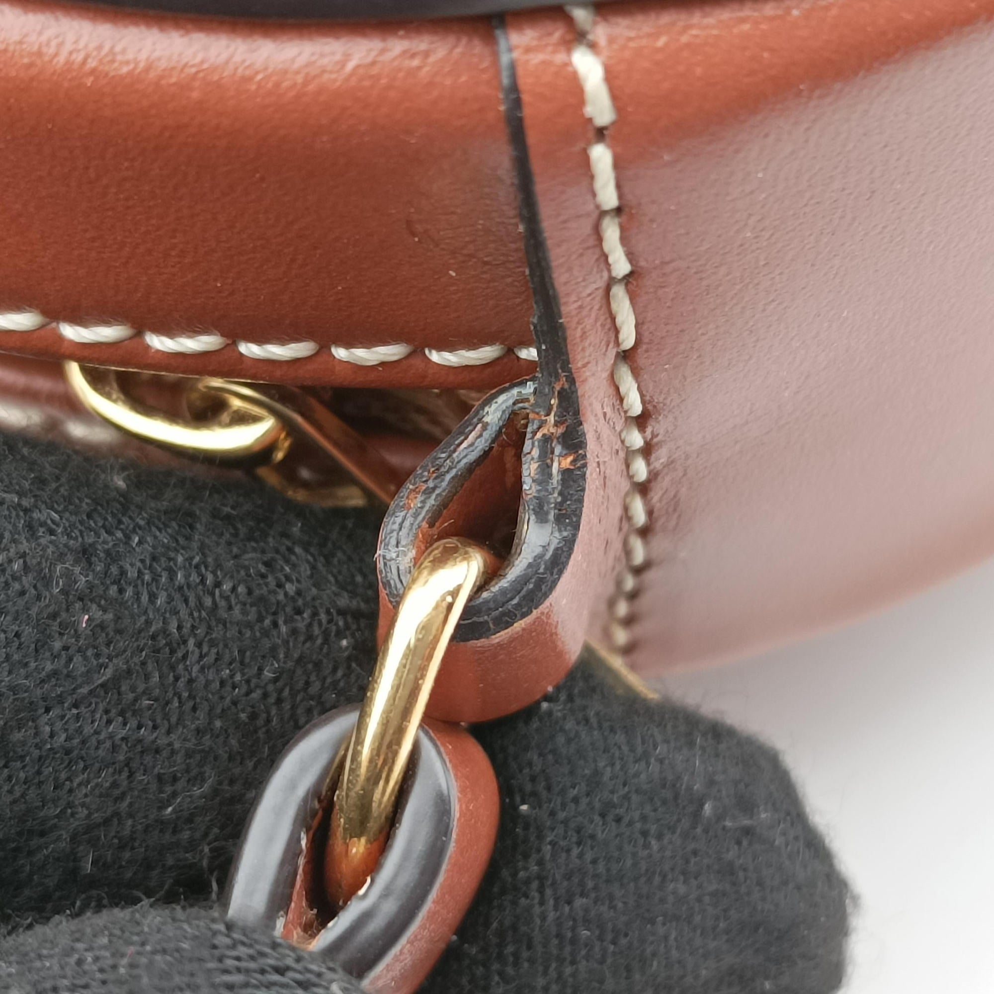 Oval Purse Cuir Triomphe Brown Leather U-SL-0262オーバルパース キュイル トリオンフ ブラウン レザー U-SL-0262